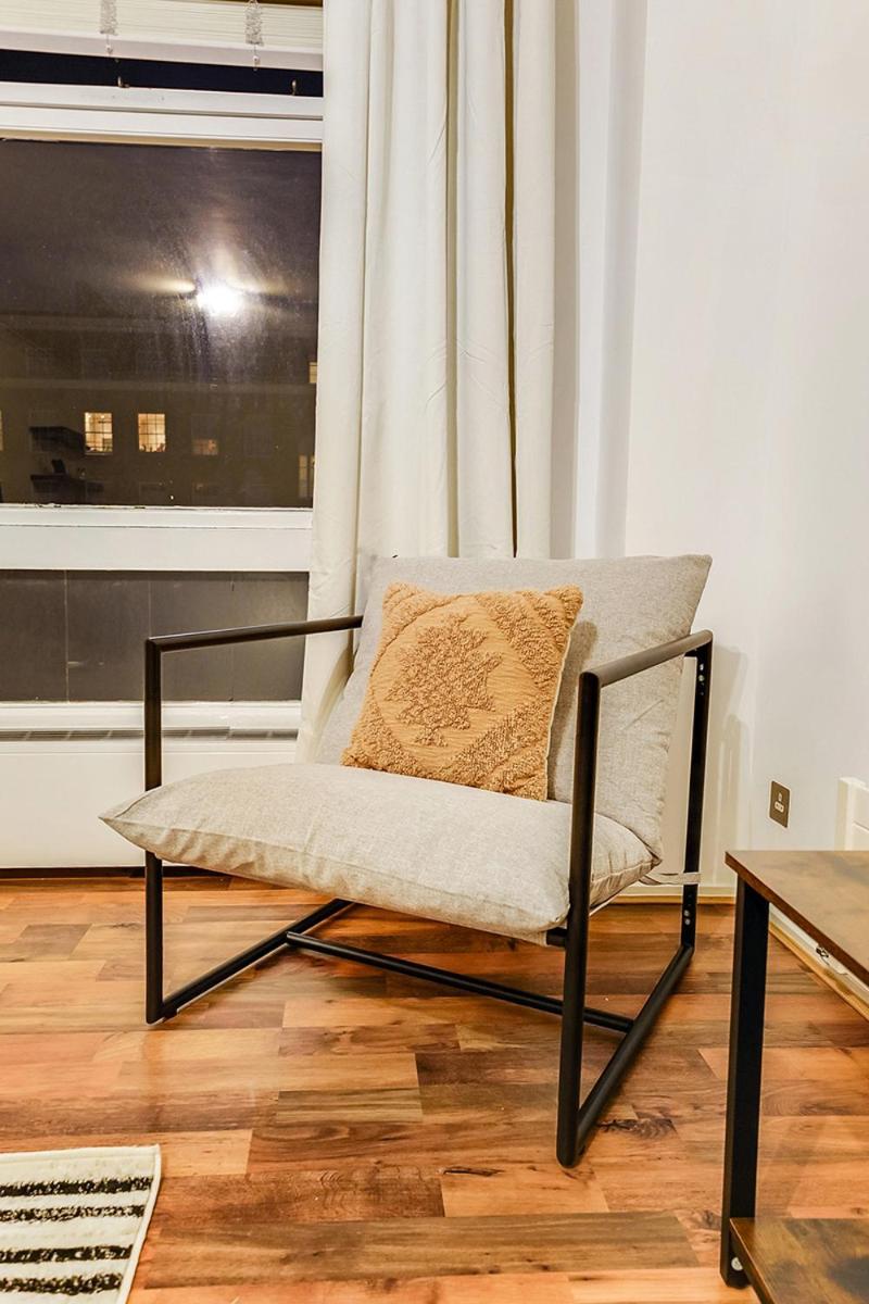 Spacious 1 Bed next to Baker St