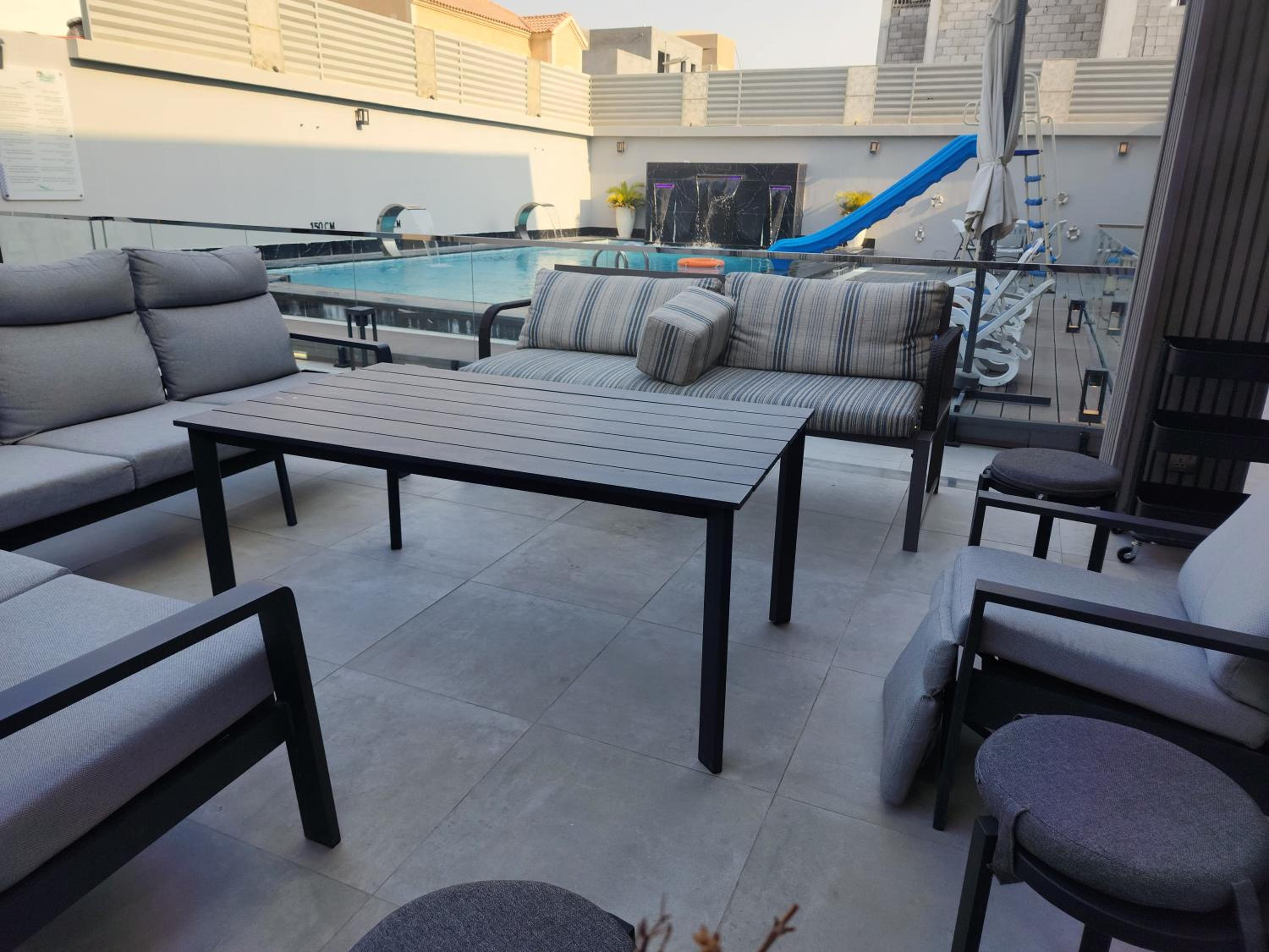 Al Qand Chalet For Families Only