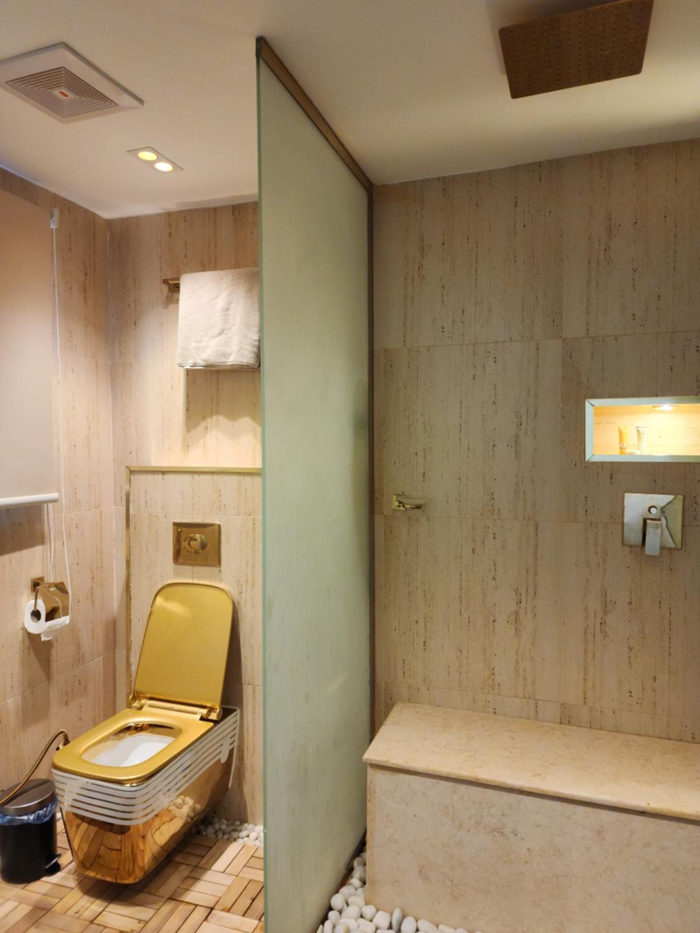 Al Qand Chalet For Families Only
