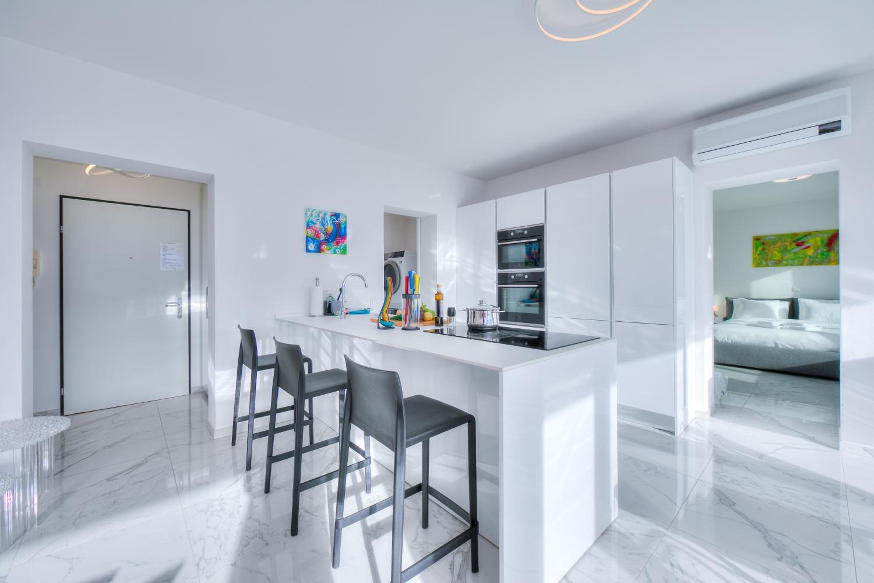 Wonderful Blick Apartment Orselina - Happy Rentals