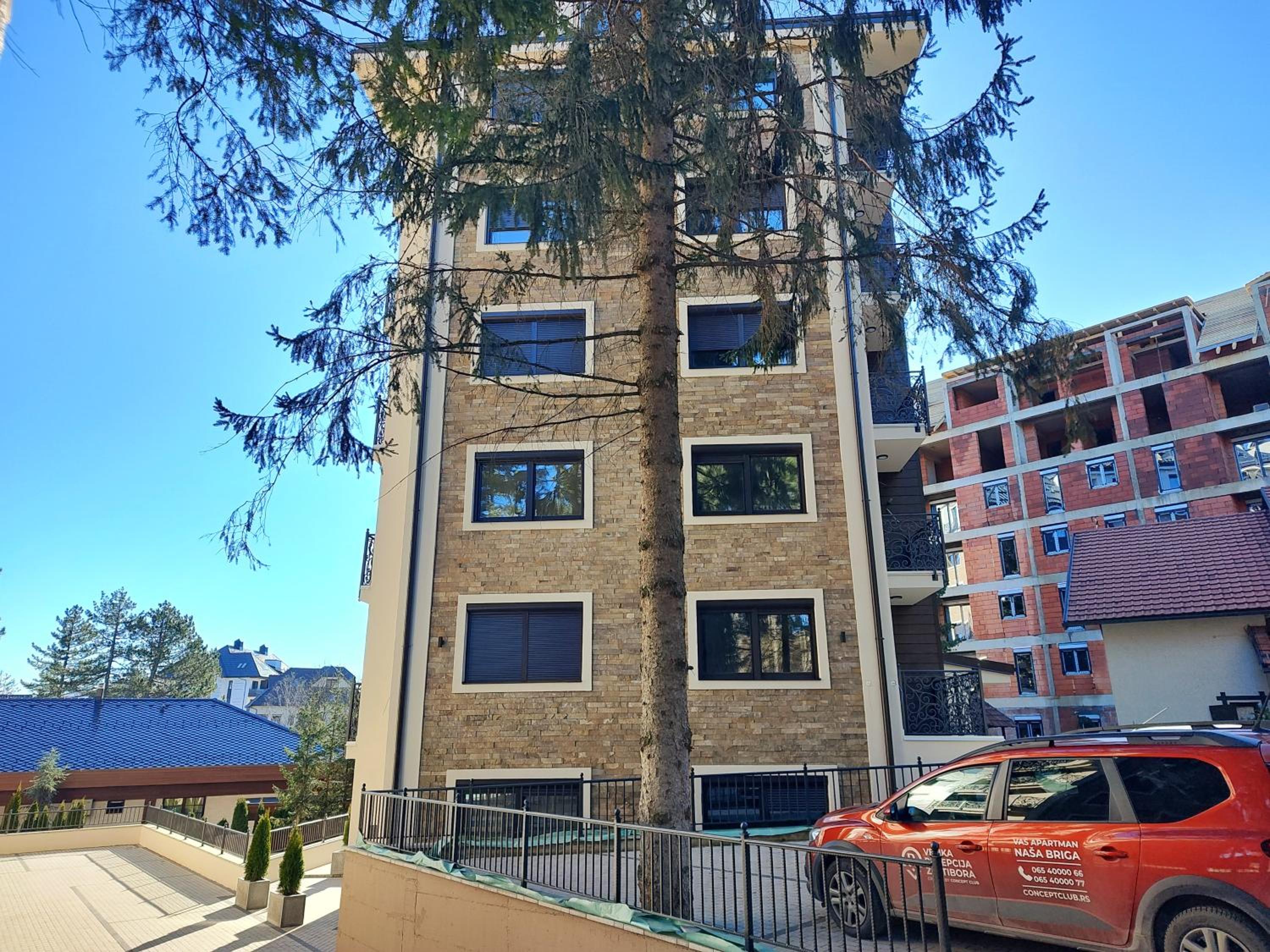 Photo 16