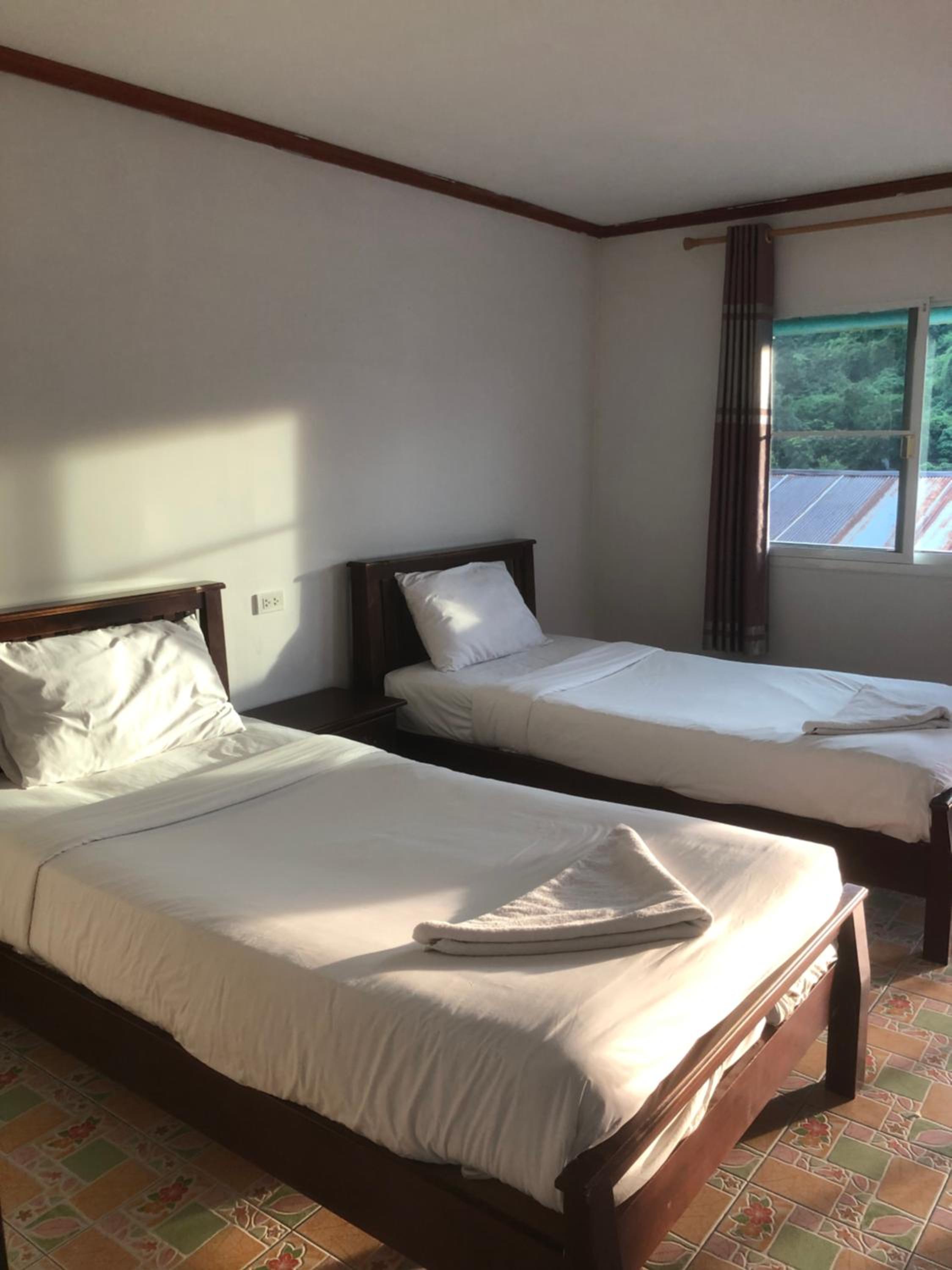 Phi Phi Sand Sea House