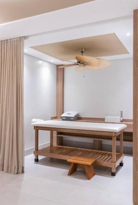 Studio Helbor Stay Batel - Sofisticação, Conforto, Localização e Vista Privilegiada