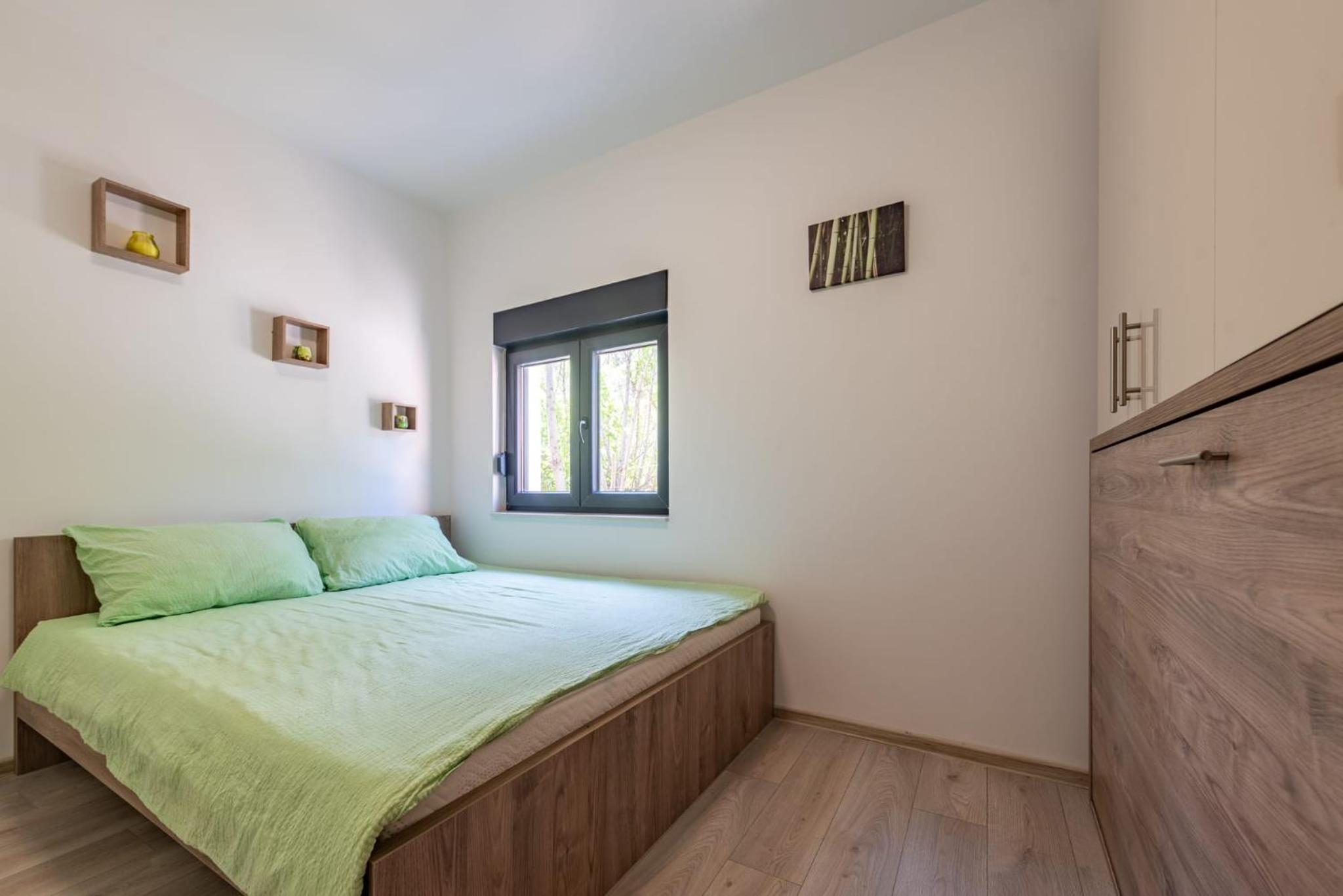 Apartmani Curic beachfront by Pag tours