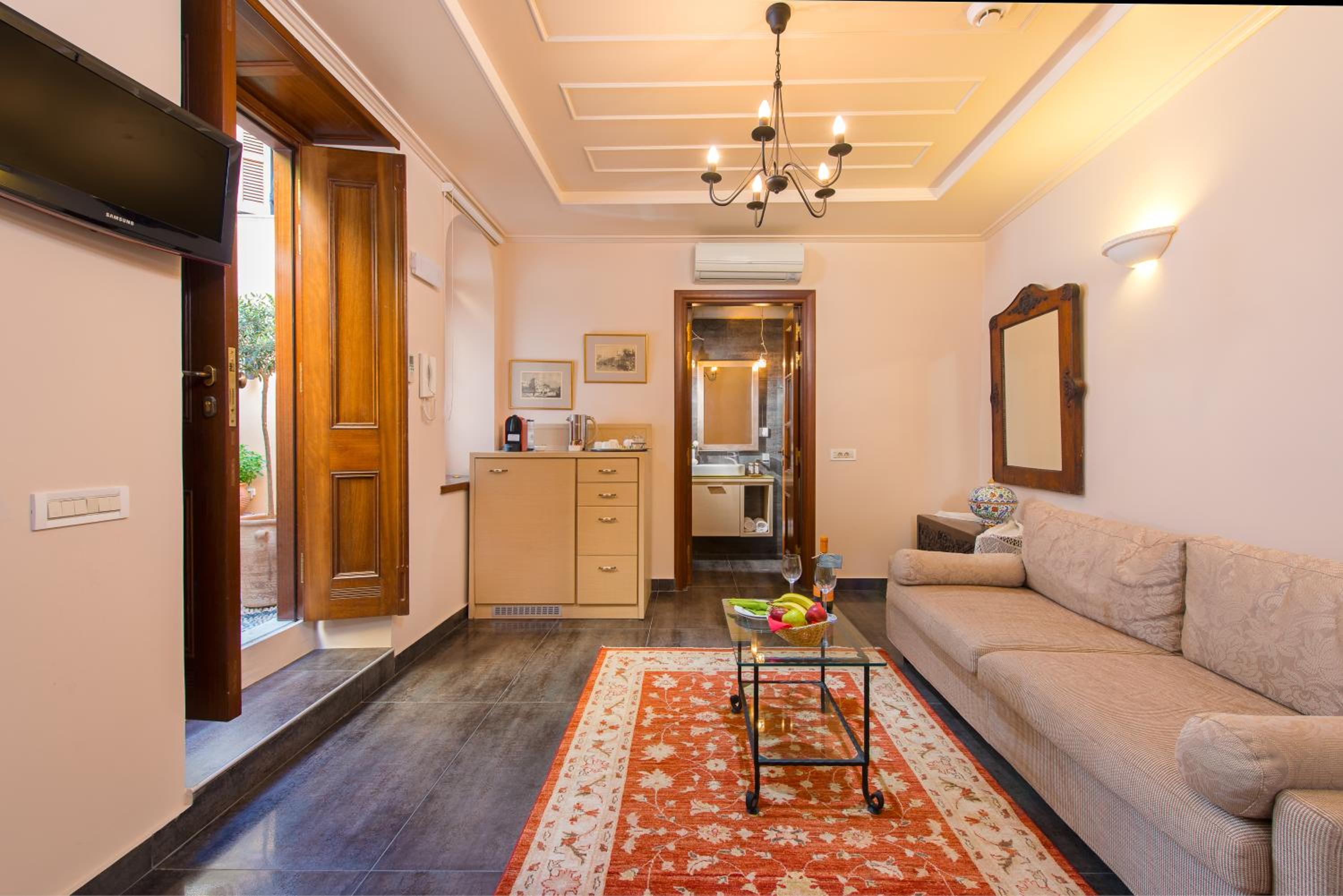 Rodos Niohori Elite Suites Boutique Hotel