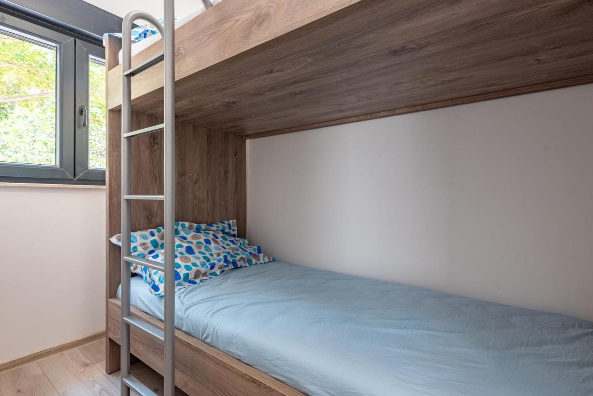 Apartmani Curic beachfront by Pag tours