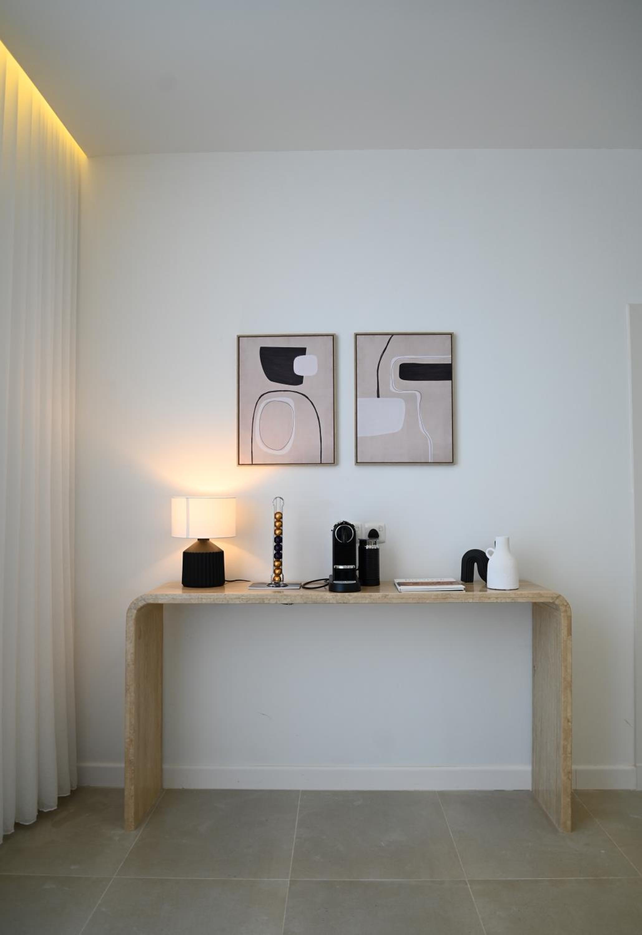 2 Bedroom Apartment in Jeddah view 4