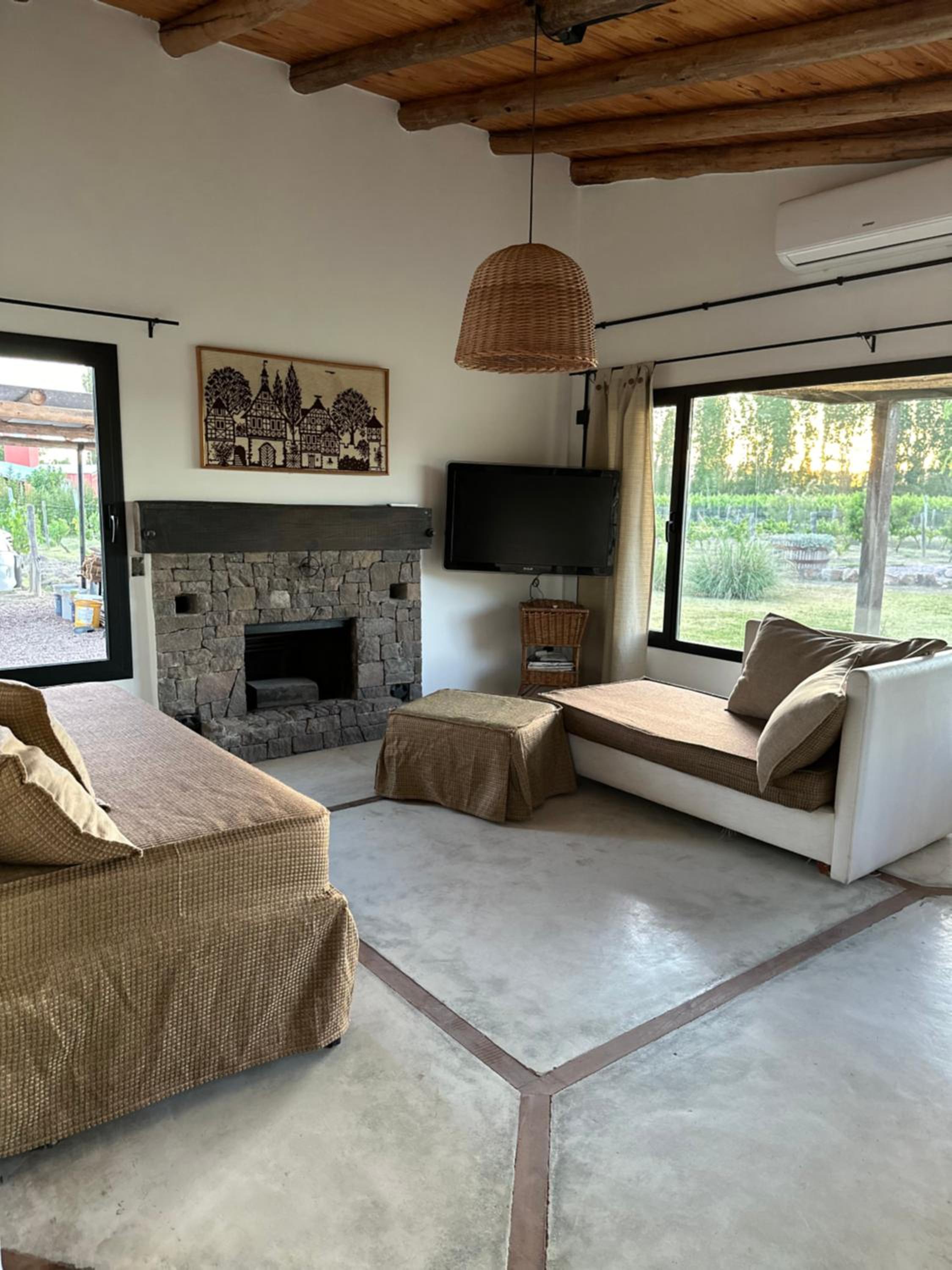 Casa entre viñas