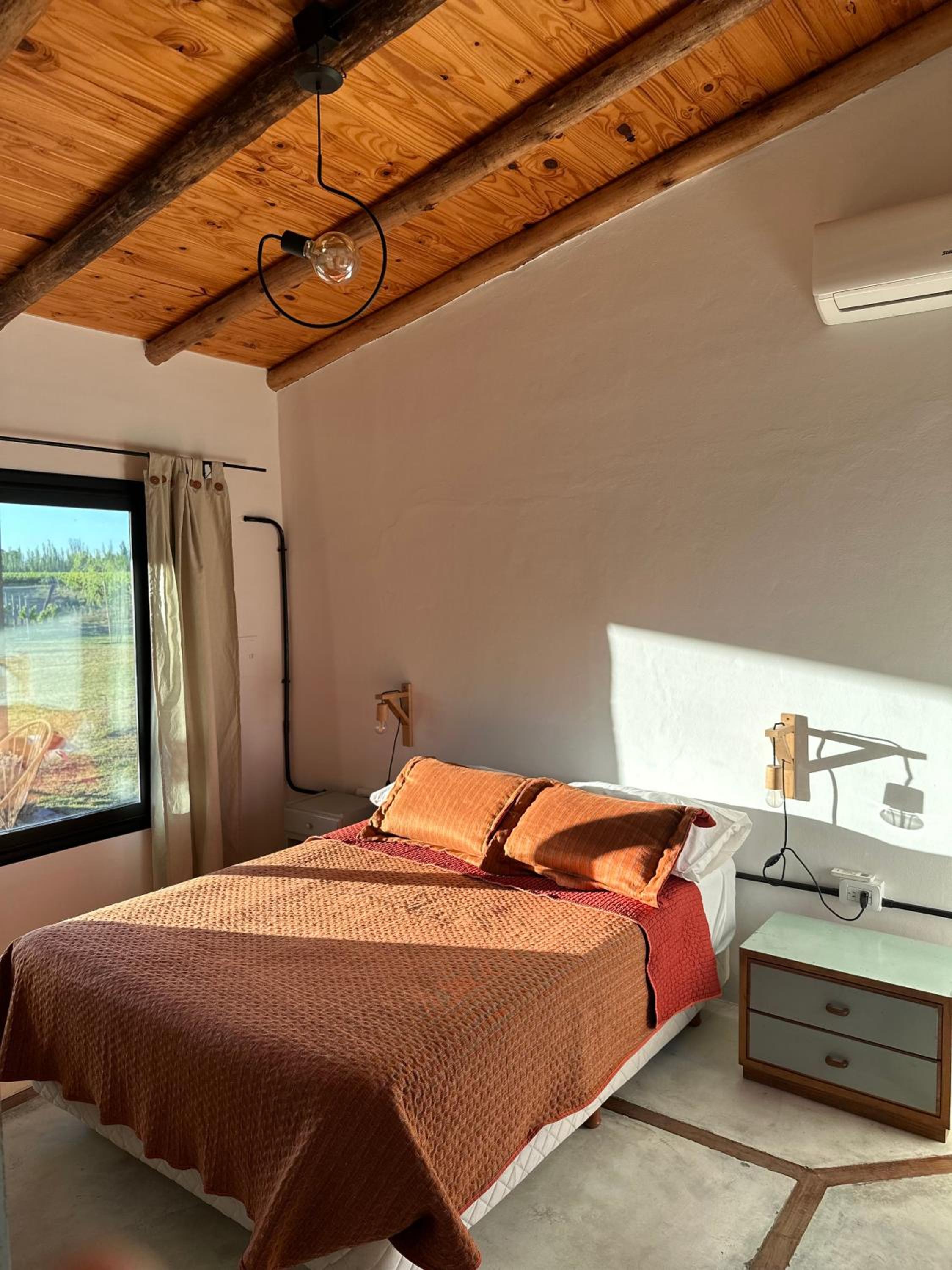 Casa entre viñas