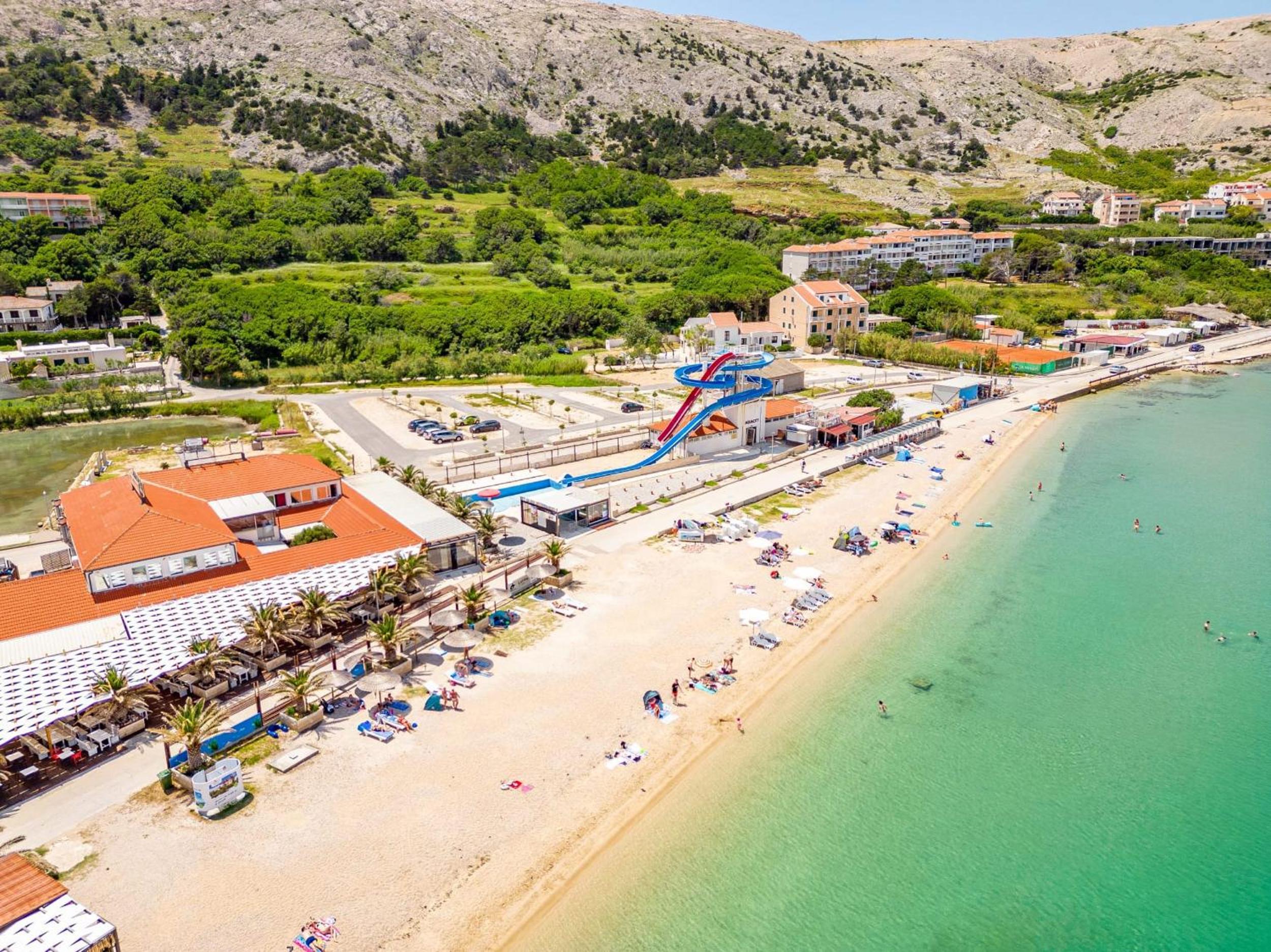 Apartmani Curic beachfront by Pag tours
