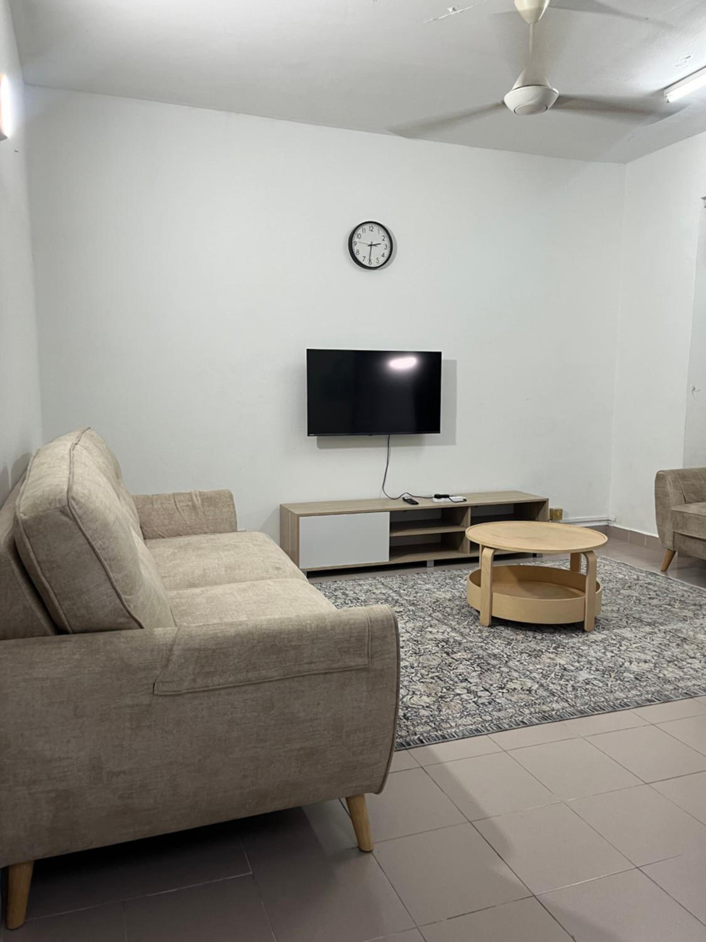 Hani Sarah Homestay Seksyen 7 photo 2