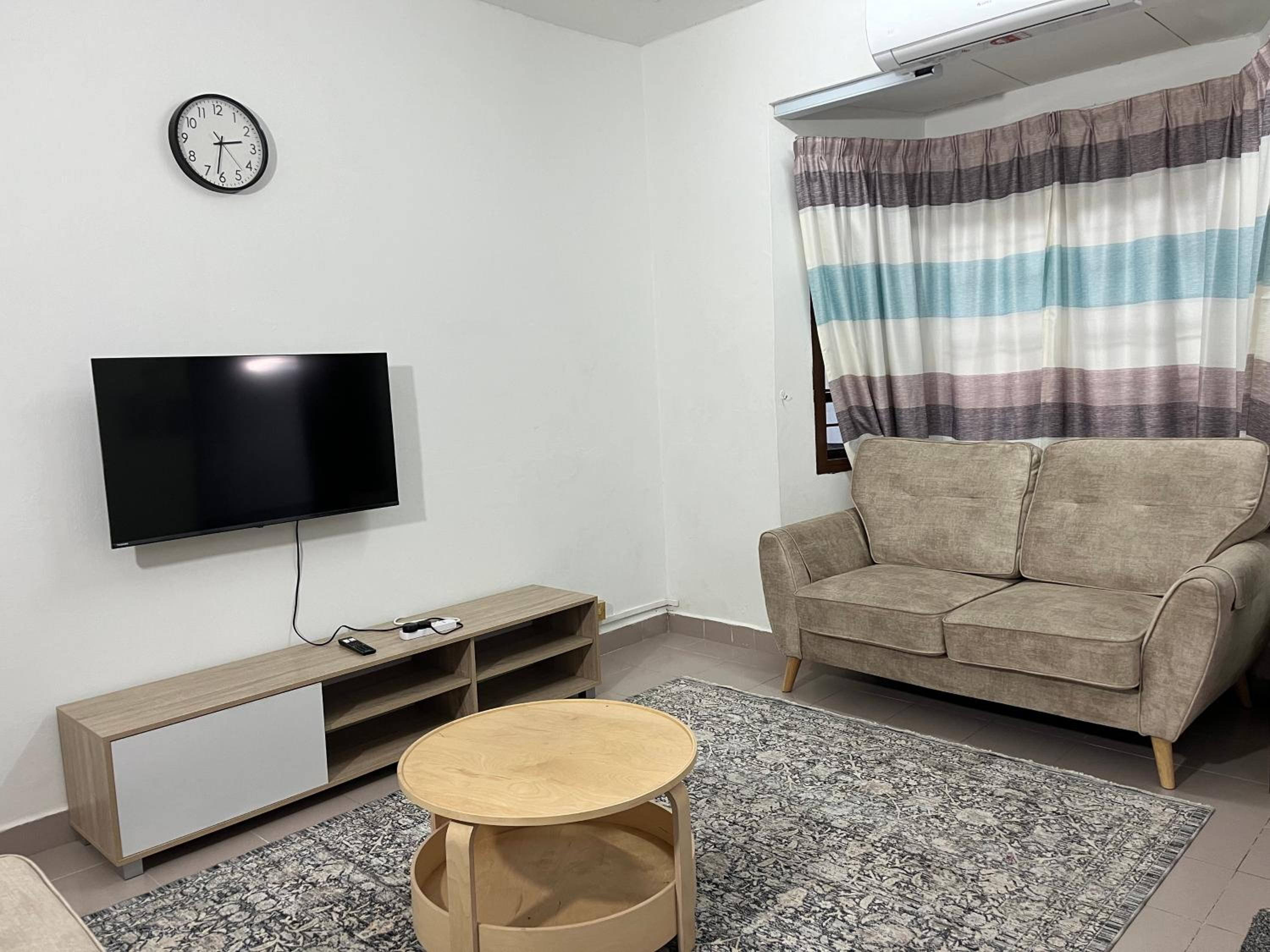 Hani Sarah Homestay Seksyen 7 photo 1