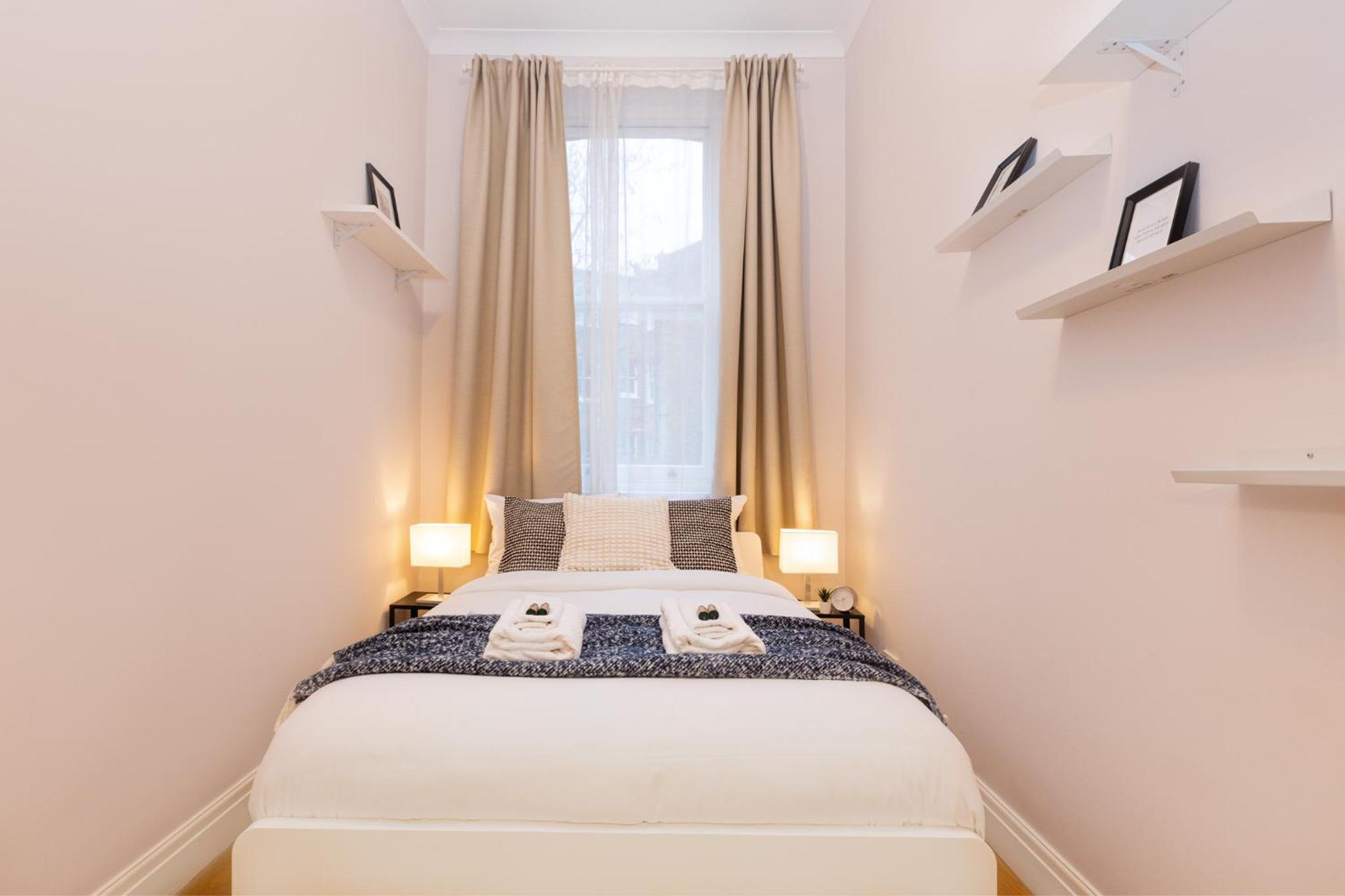 Bright & Charming 2BR Flat wbalcony in Maida Vale