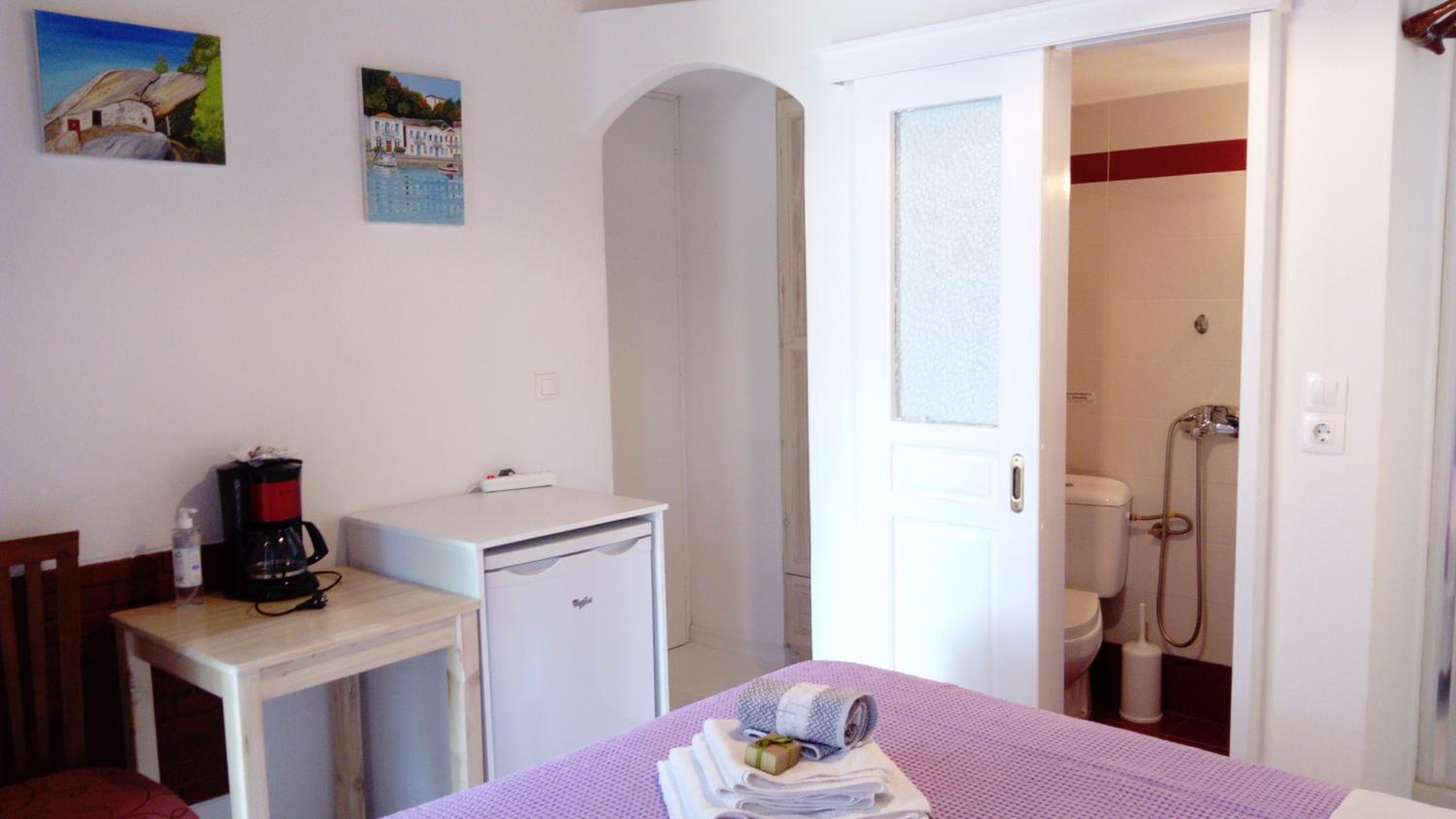 ZACHAROULA ROOMS 2 view 5
