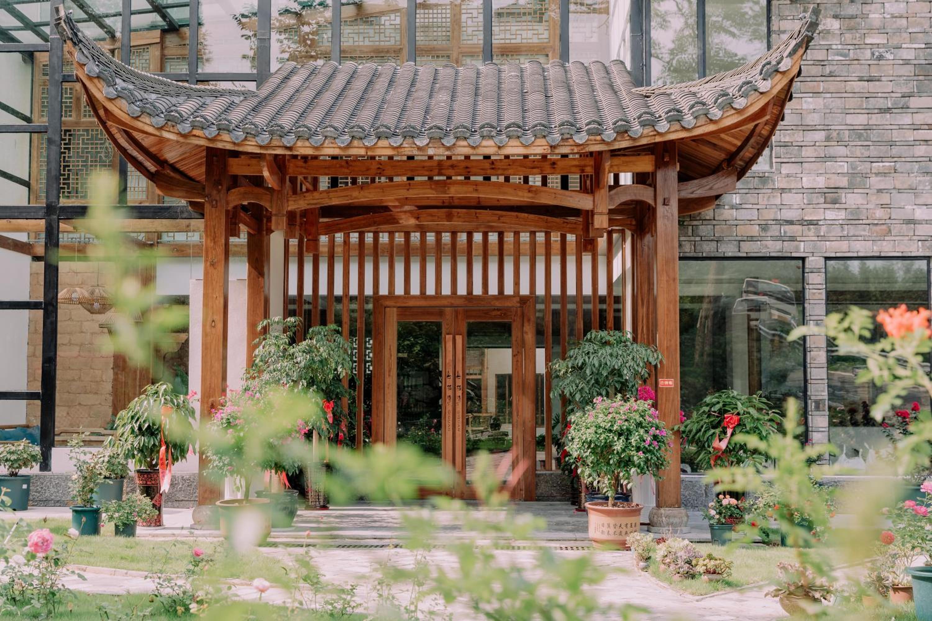 Zhangjiajie Qiquan Vacation B&B