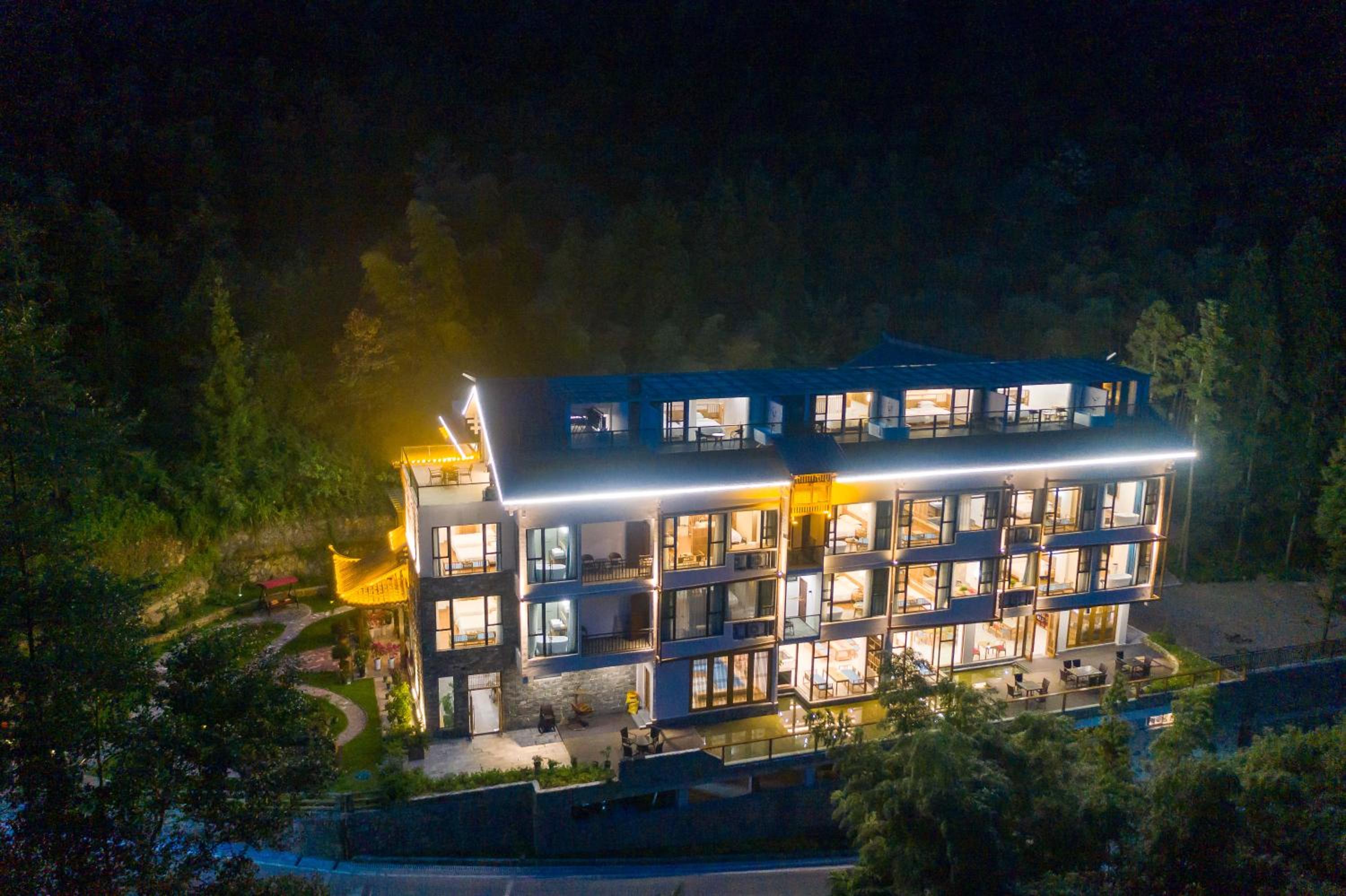 Zhangjiajie Qiquan Vacation B&B