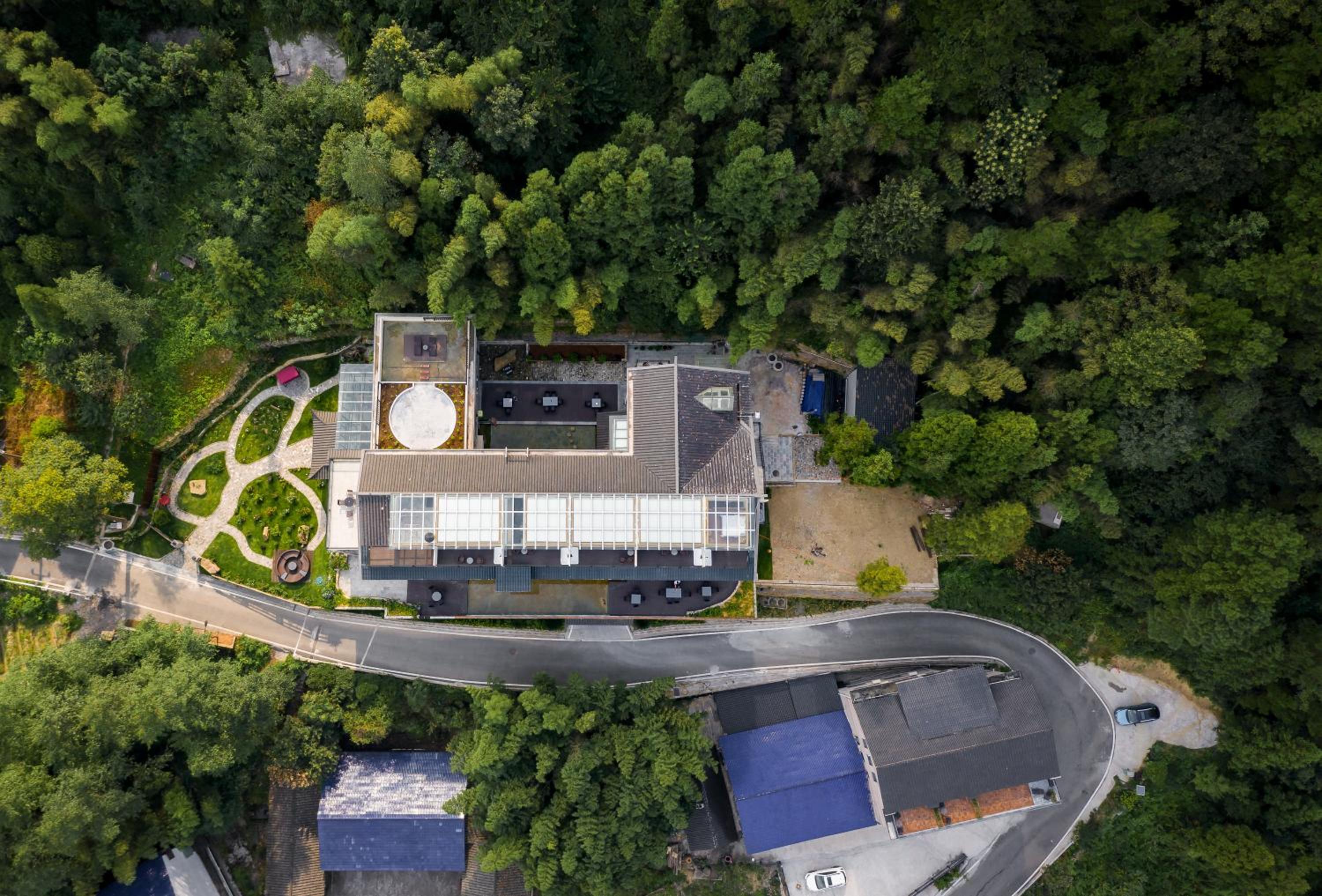 Zhangjiajie Qiquan Vacation B&B