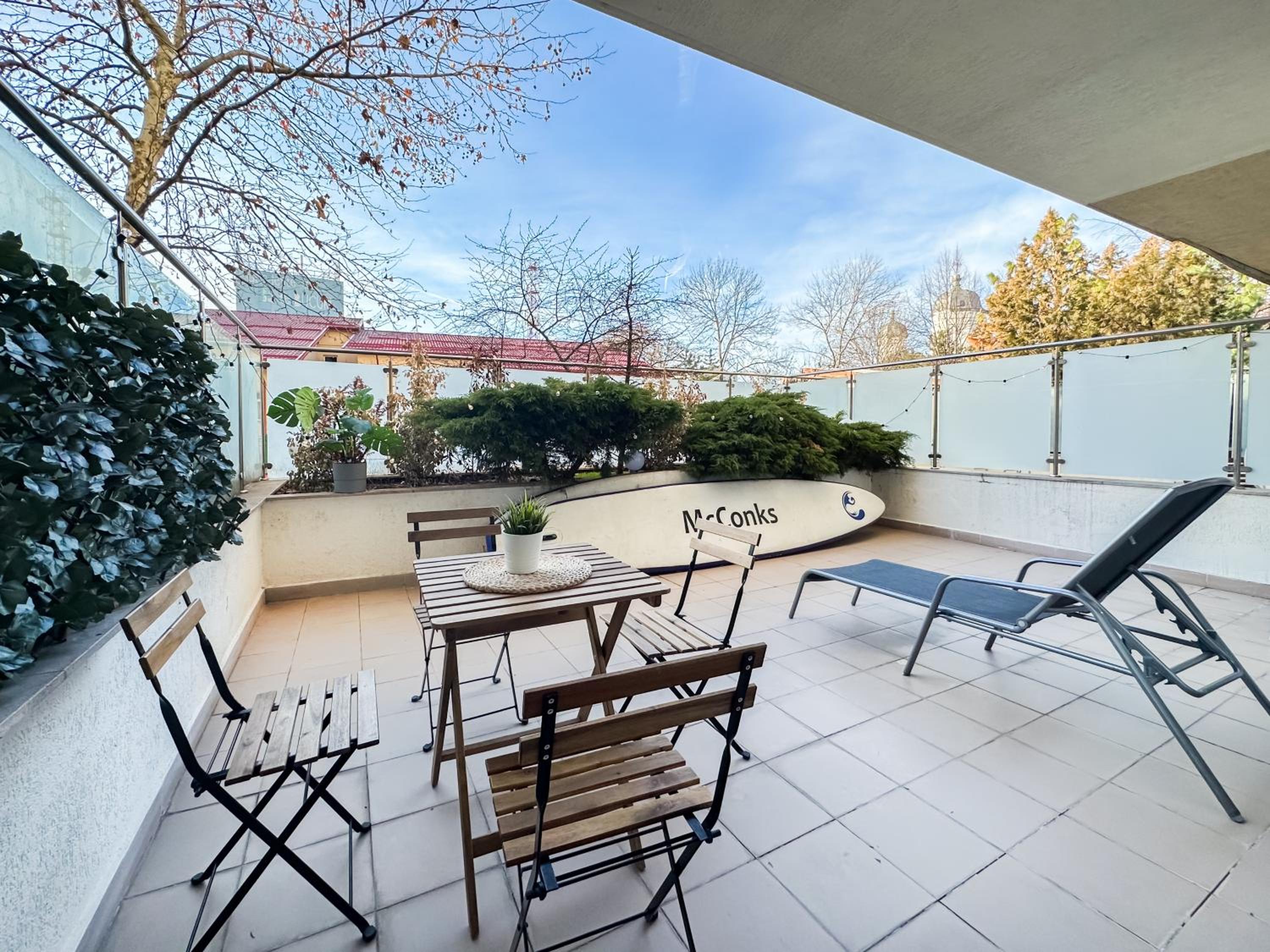 Garden Apartment - Herastrau Park 3min Walk view 2