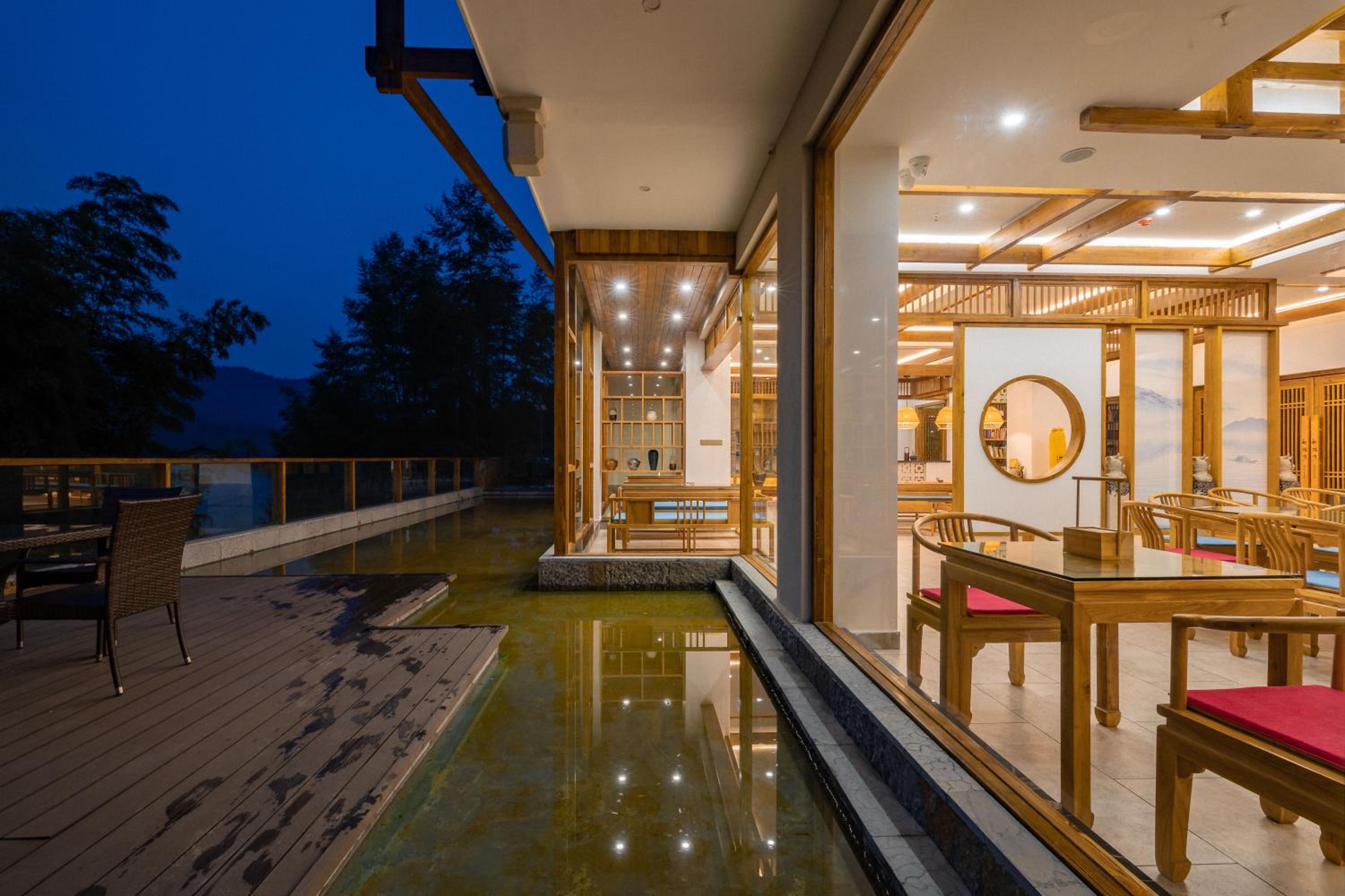 Zhangjiajie Qiquan Vacation B&B