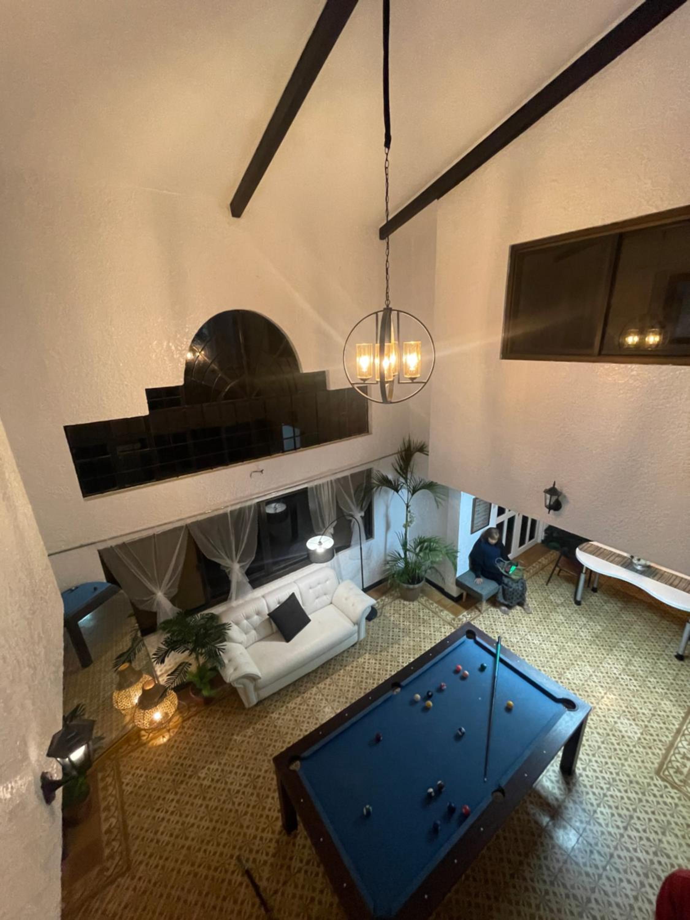 Spacious 6BR Family Villa in Tagaytay near Skyranch