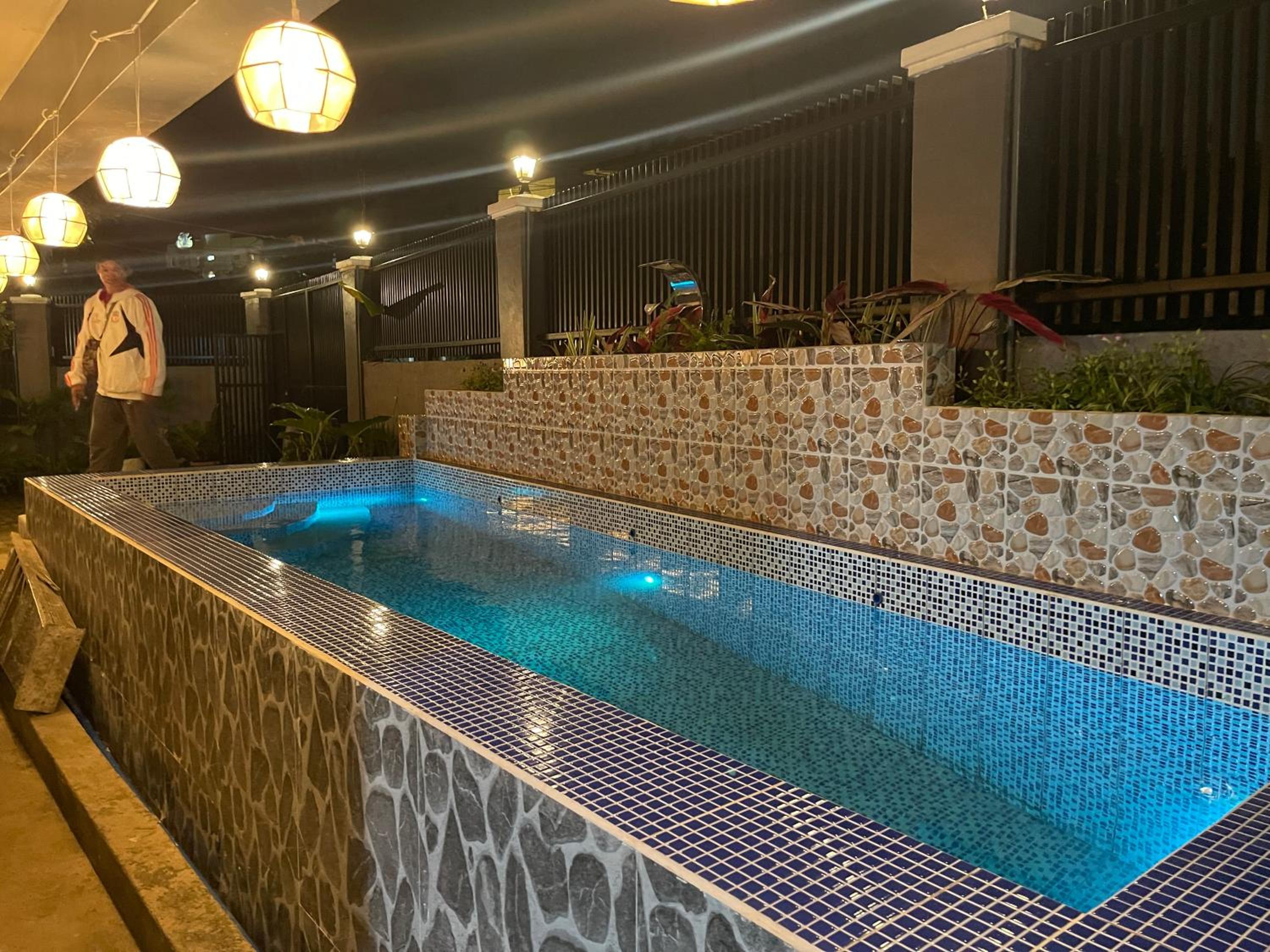 Spacious 6BR Family Villa in Tagaytay near Skyranch