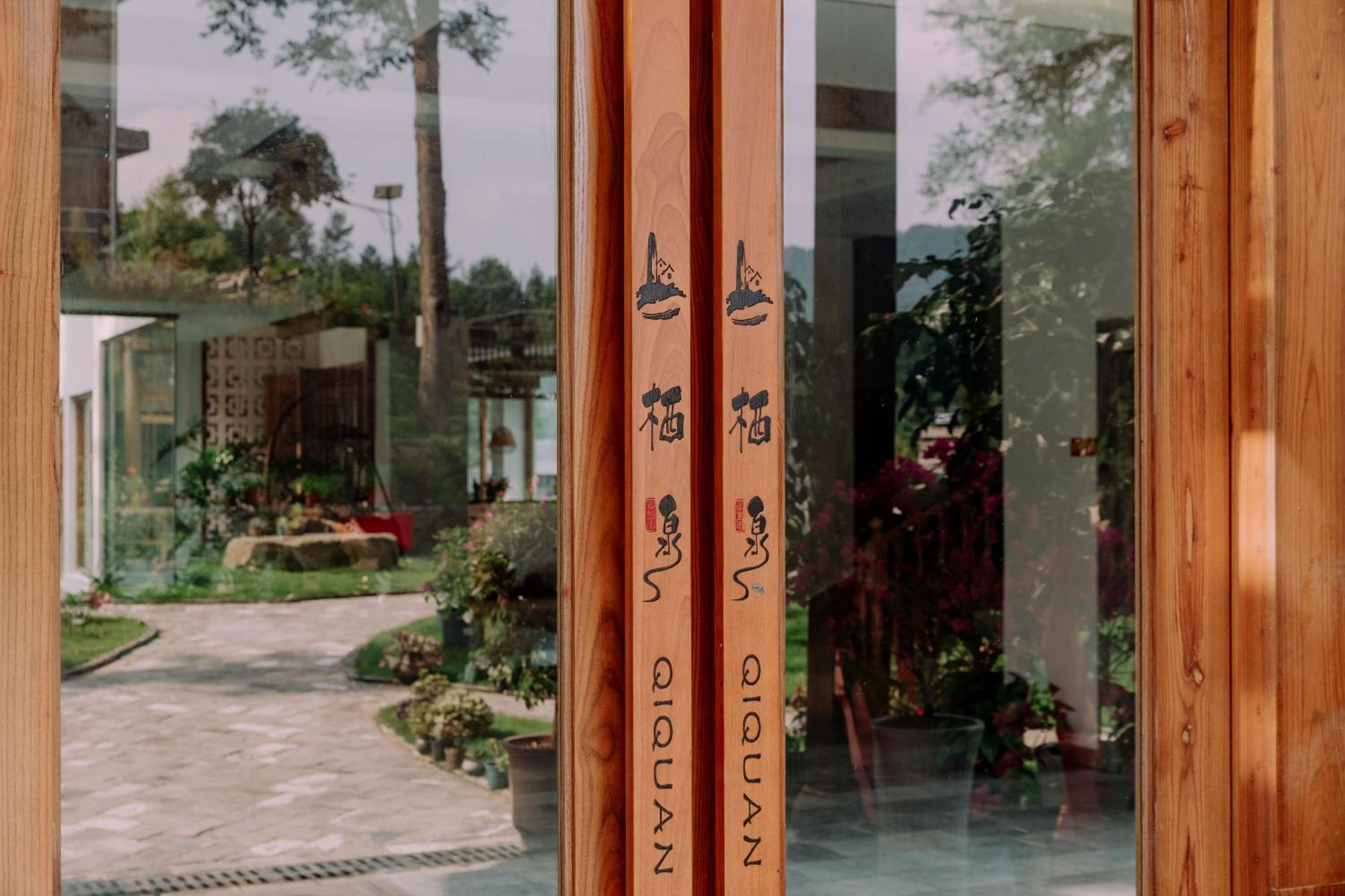 Zhangjiajie Qiquan Vacation B&B
