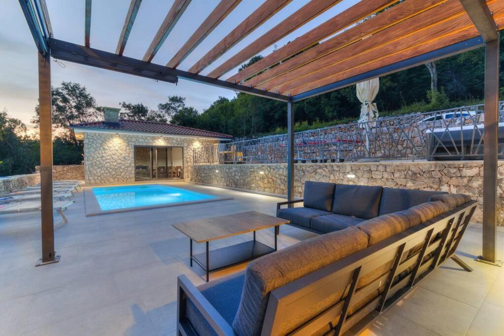 Villa Green Sky view 4