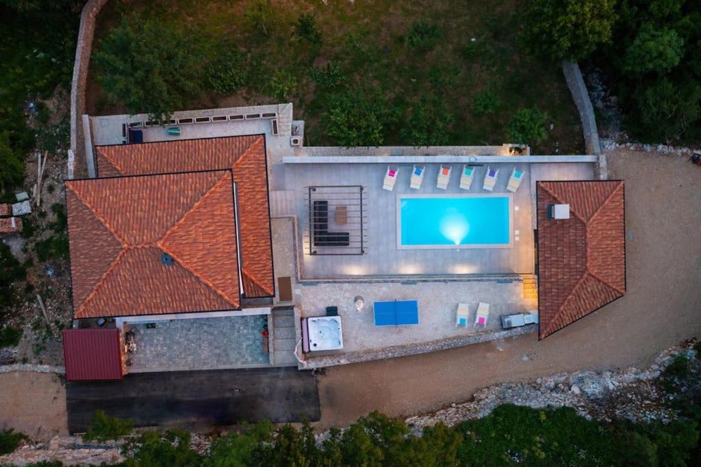 Villa Green Sky view 5