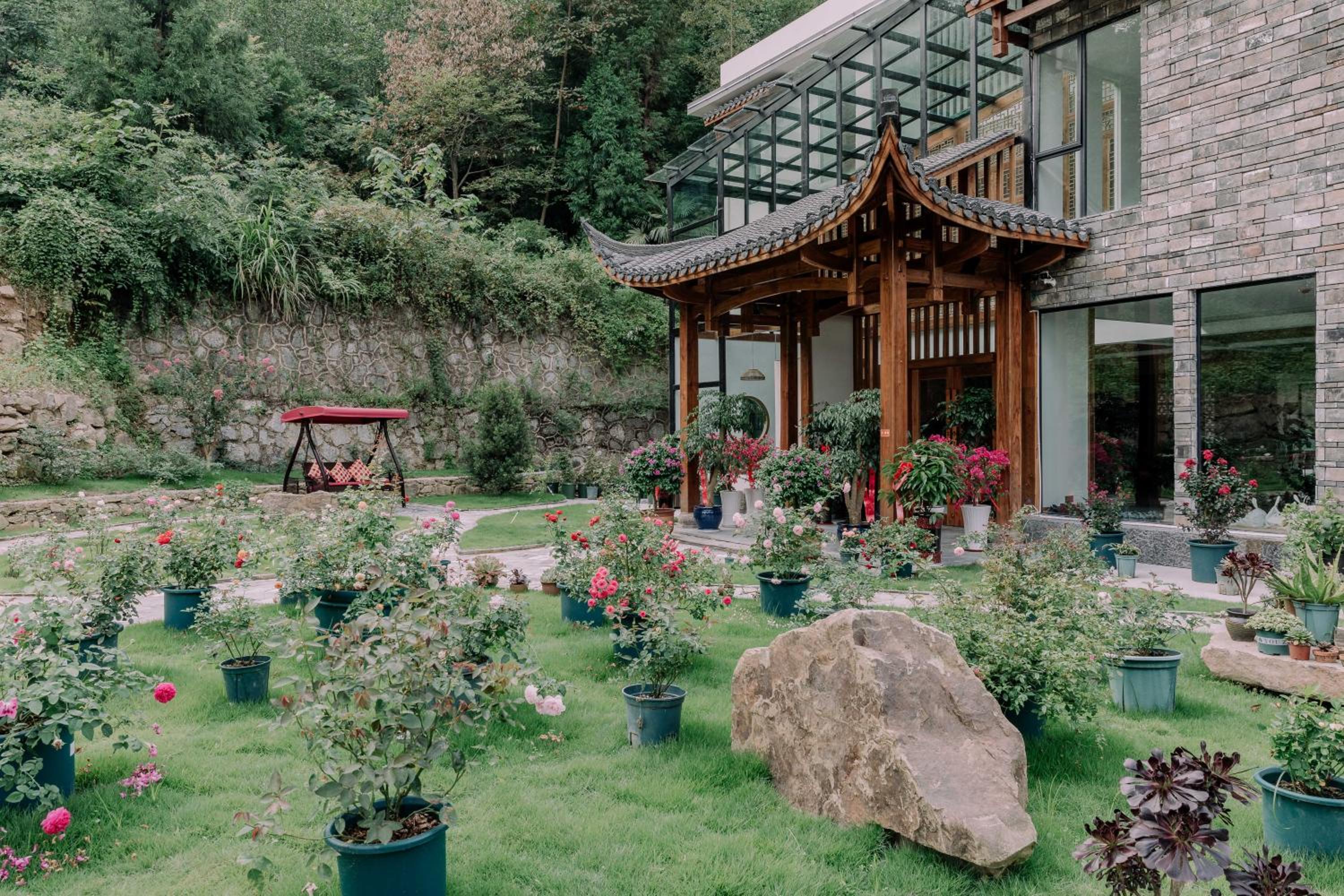 Zhangjiajie Qiquan Vacation B&B