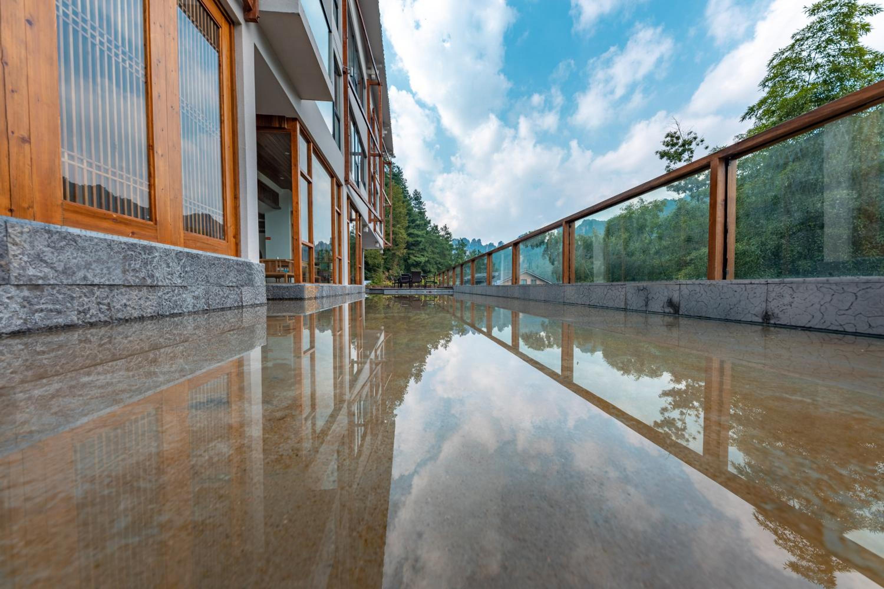 Zhangjiajie Qiquan Vacation B&B