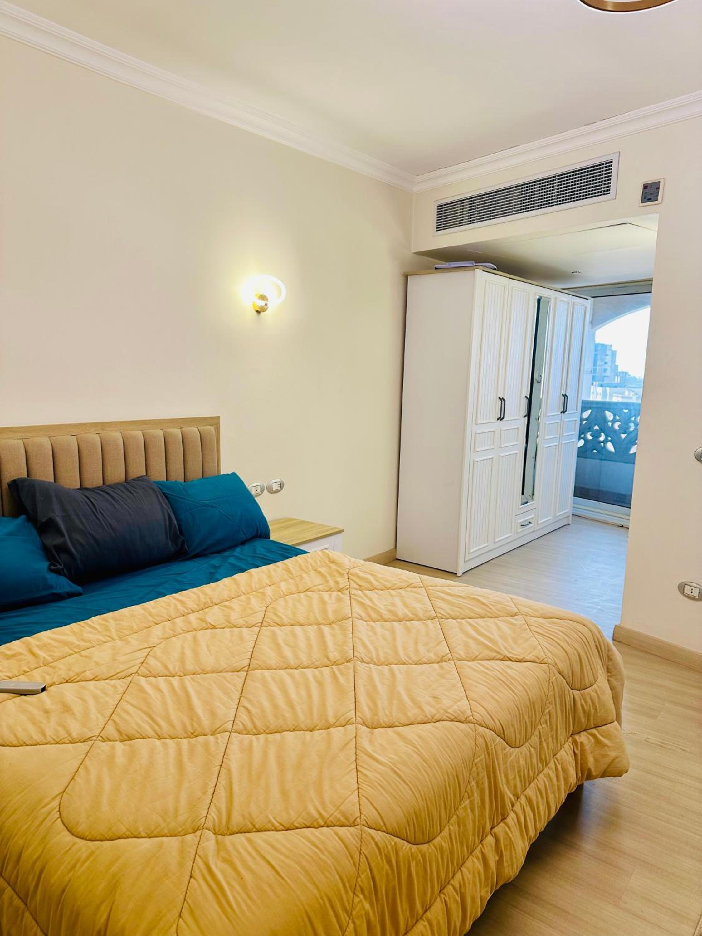 Modern Comfy Flat