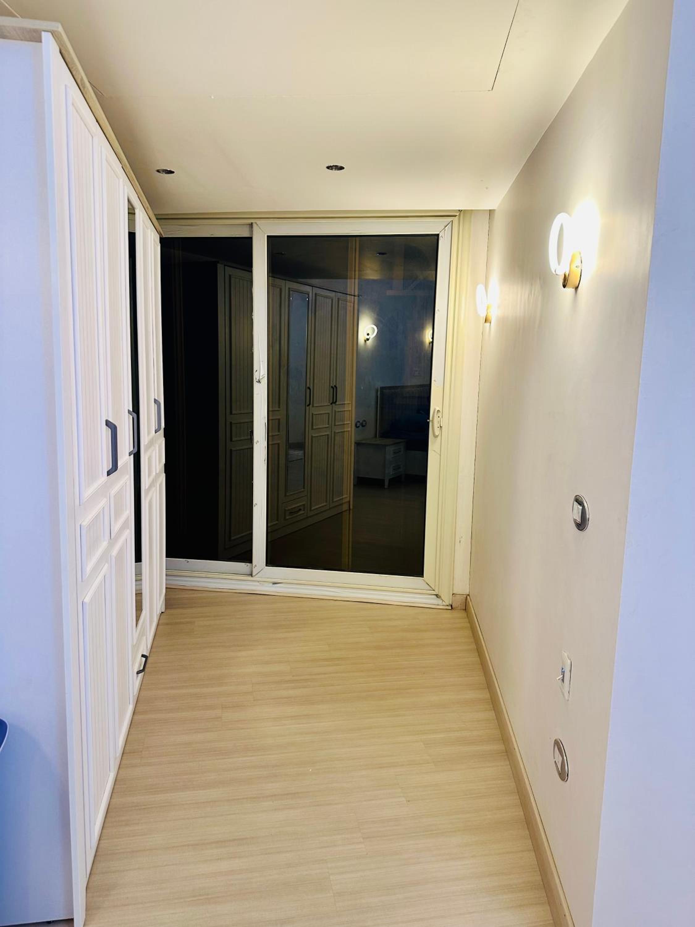 Modern Comfy Flat