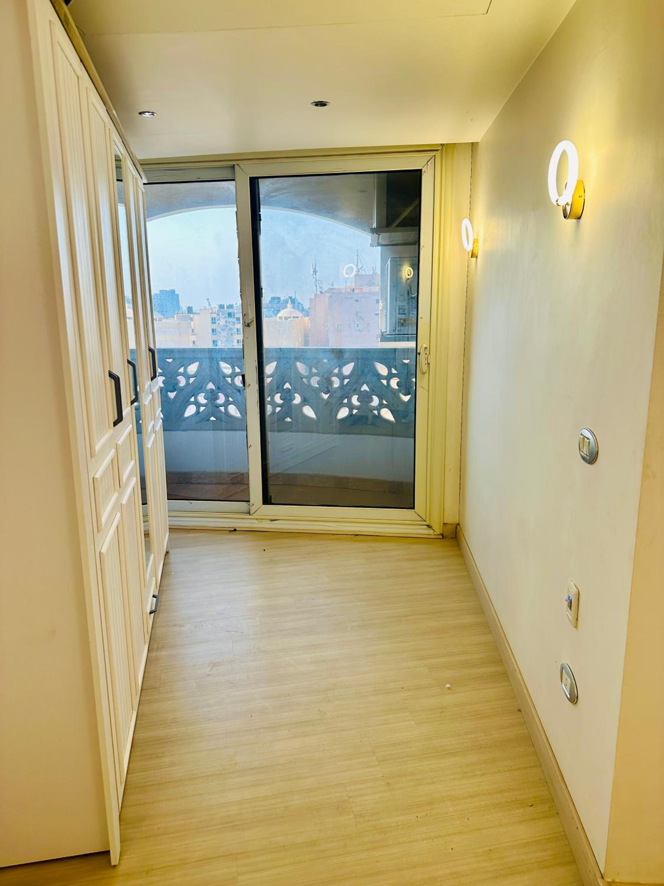 Modern Comfy Flat