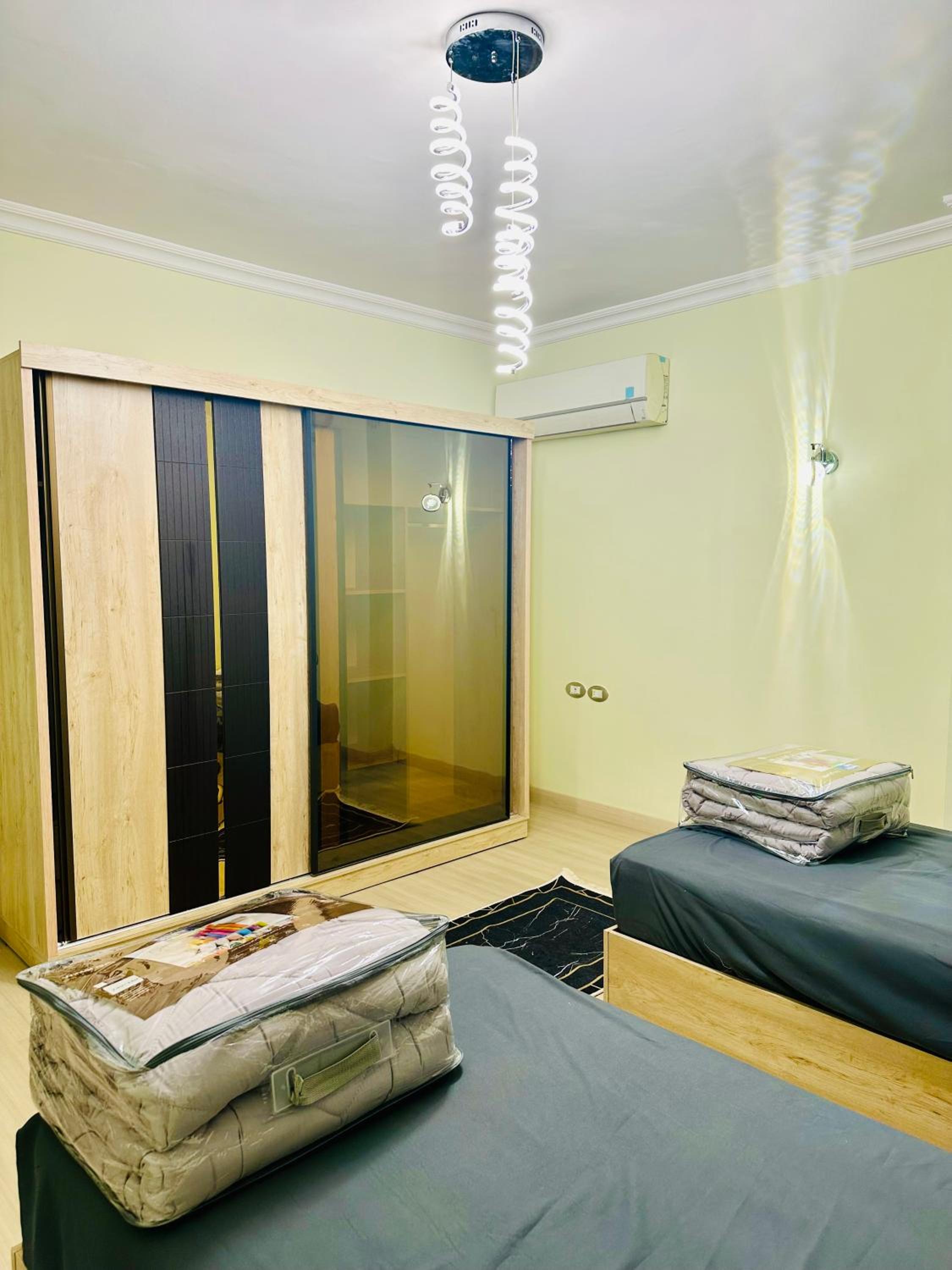 Modern Comfy Flat