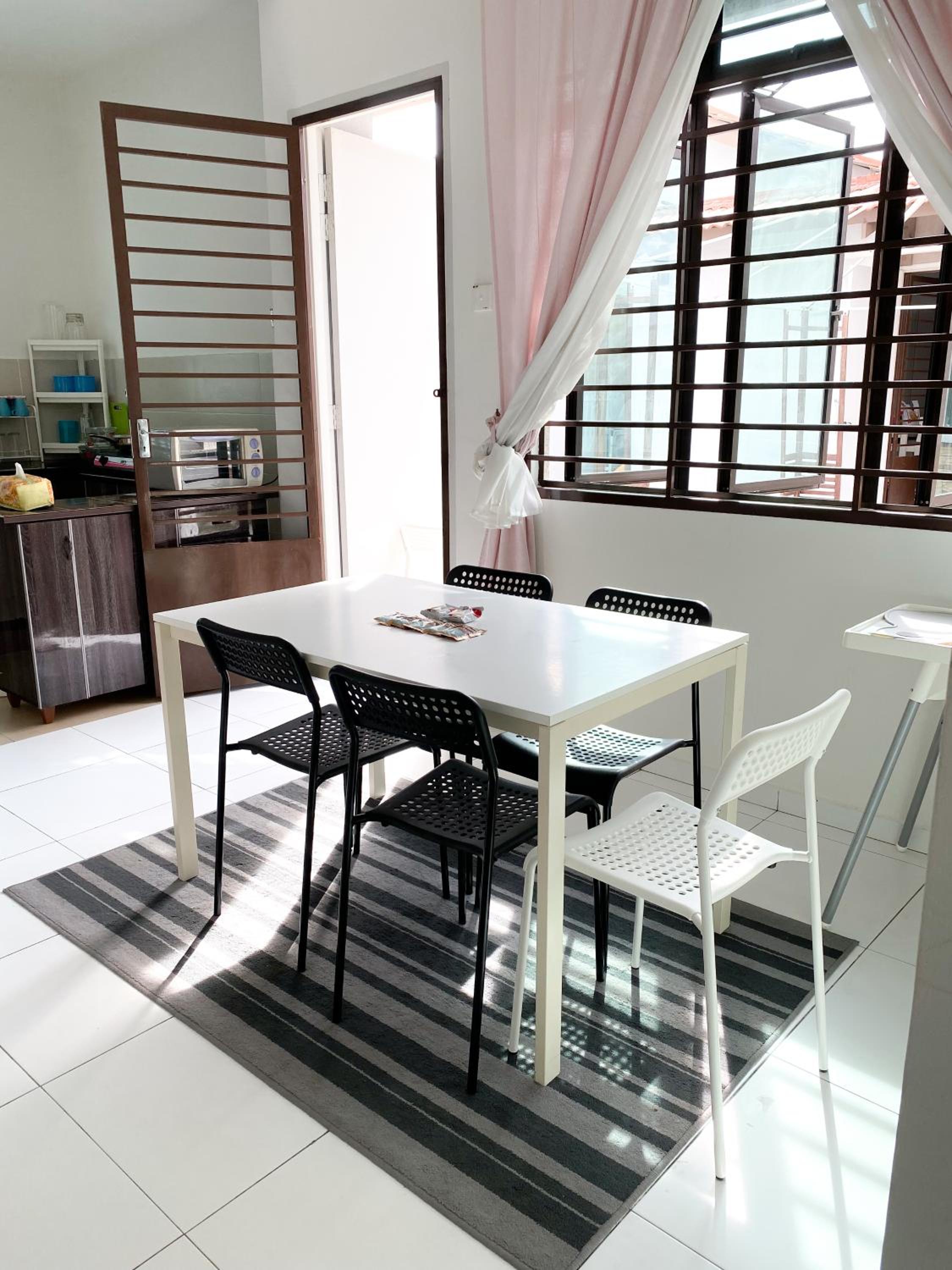 Cosy House For Family Or Group In Bukit Beruang Melaka photo 6