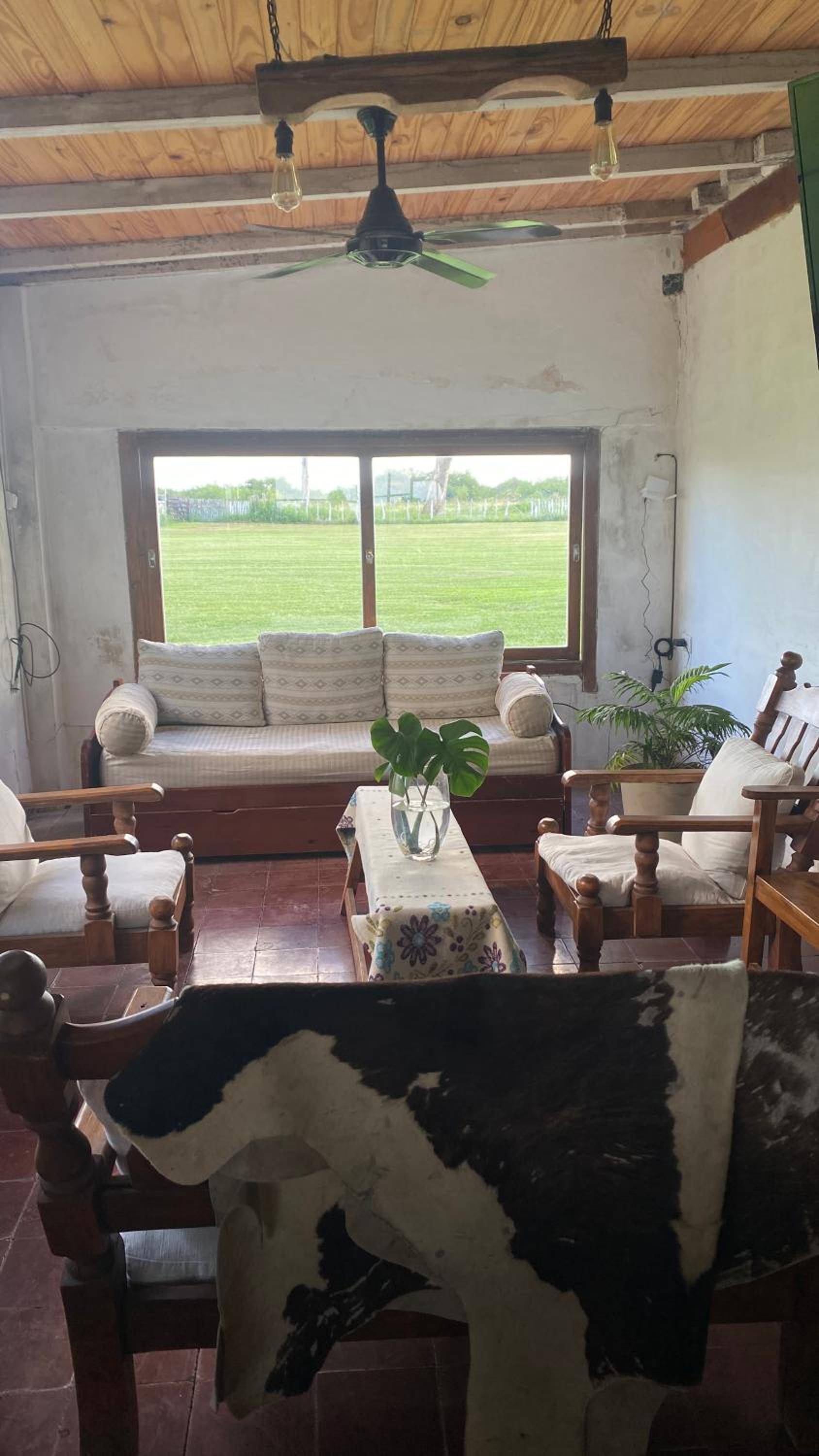 Estancia La Choza - Yellow Cardinal Lodge