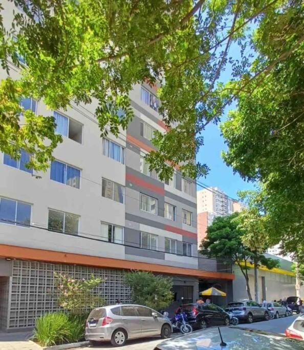 SKY Studio São Paulo Andar alto
