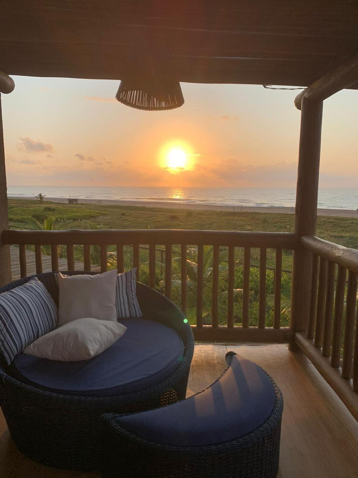 CASA Beira Mar Pé na Areia - Itacimirim Bahia