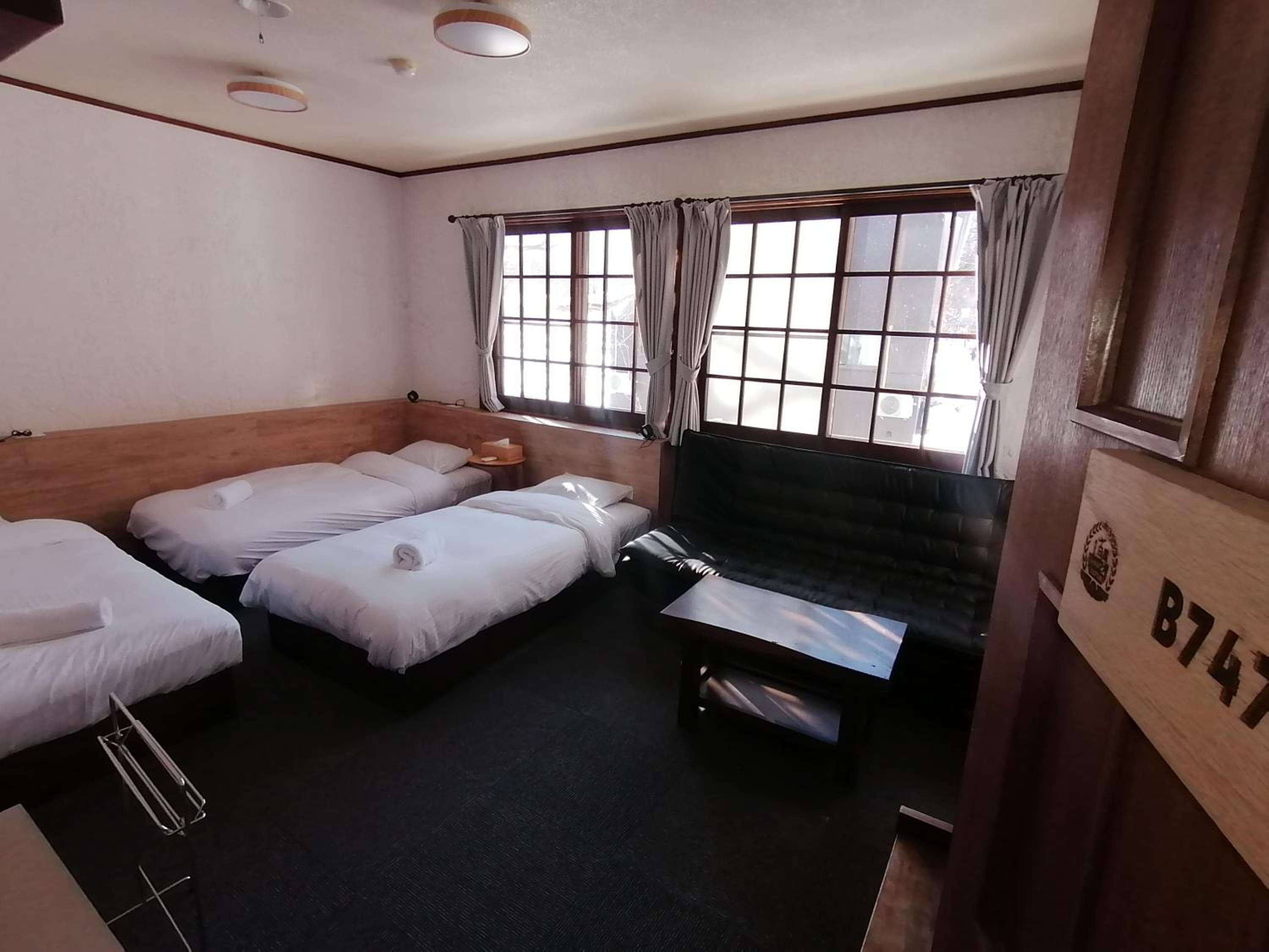 Pilot Lodge