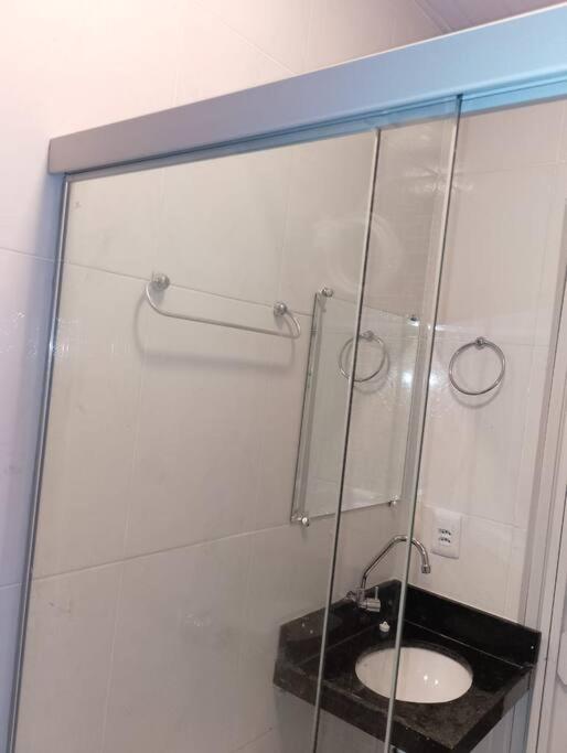 Apartamento novo e confortável