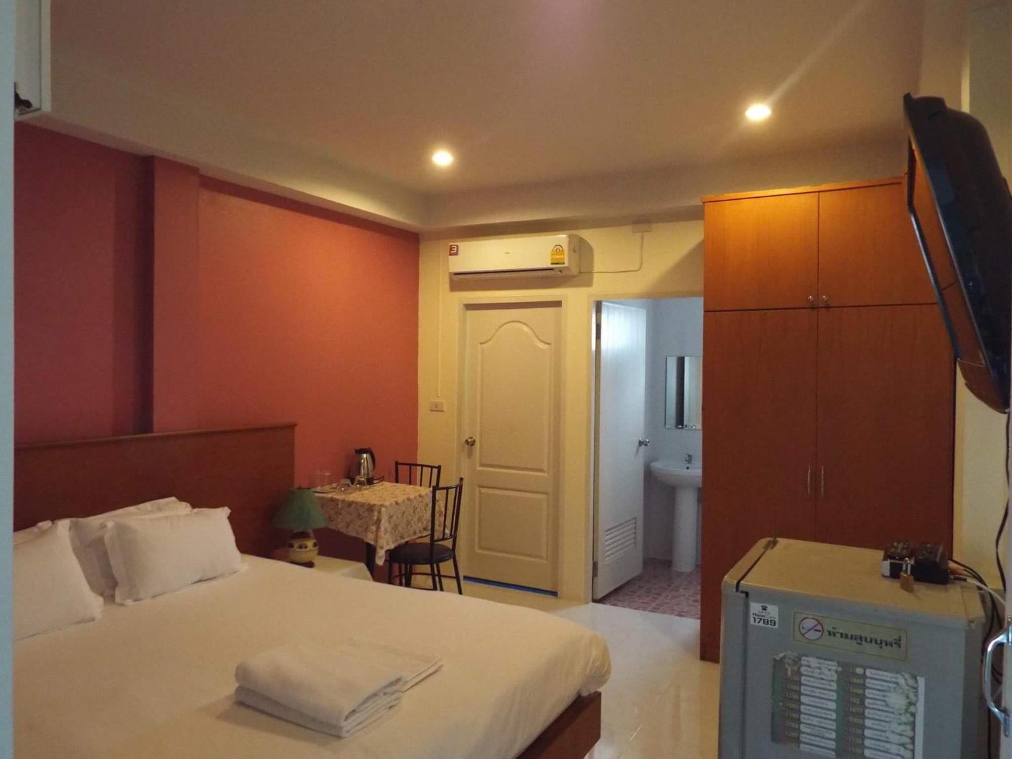 Grandma Kaew House