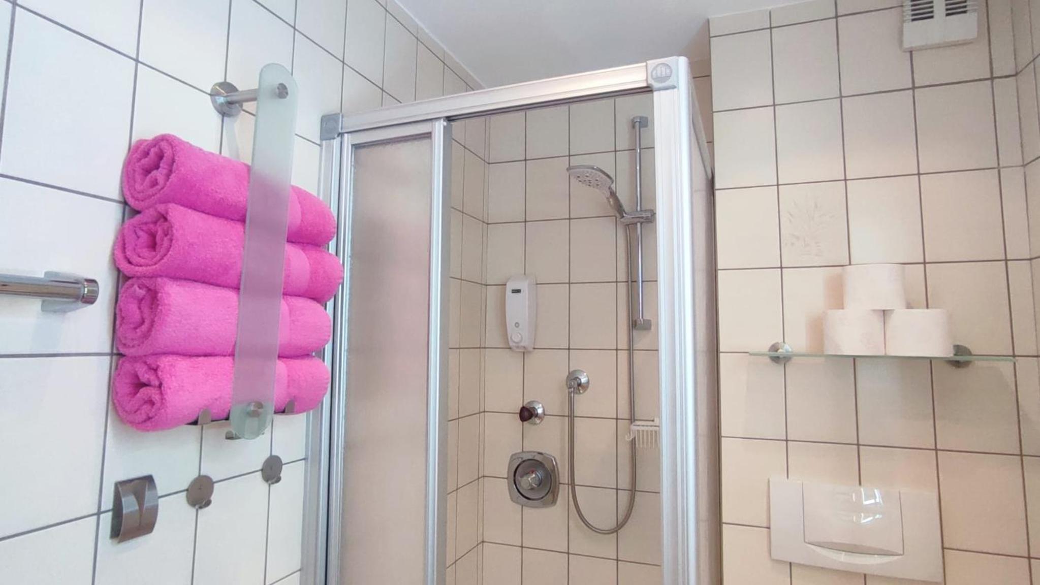 Photo 62
