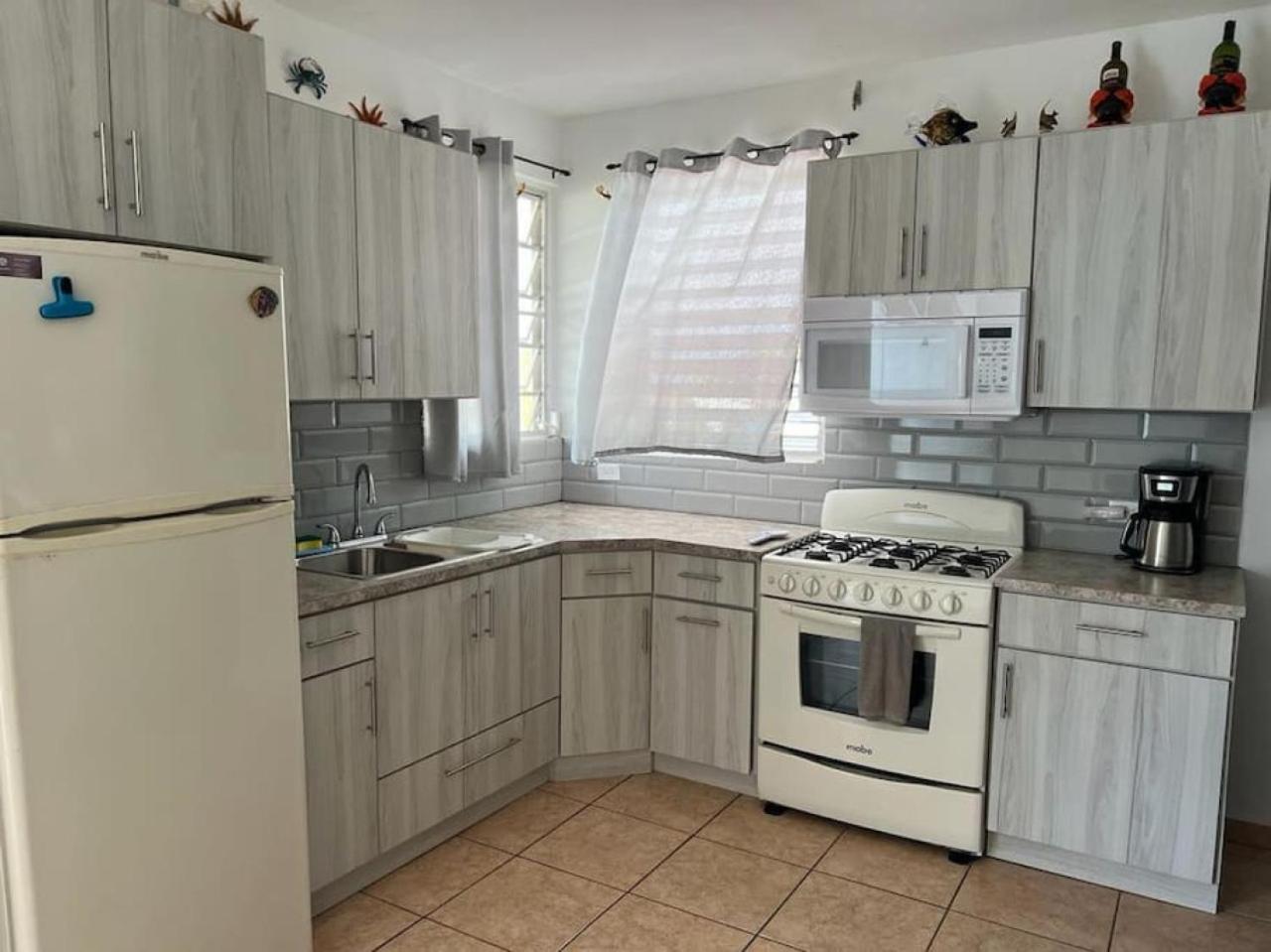 Vista del Mar Apt A with ocean views view 2
