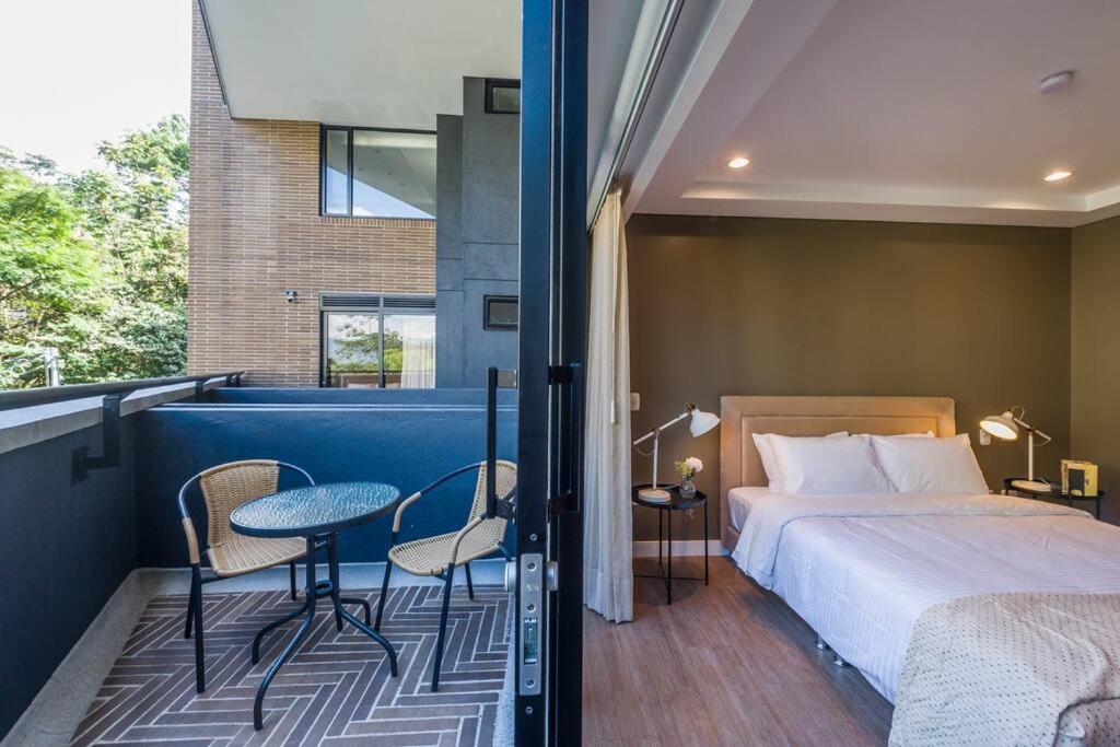 El Tesoro Medellín Hab311 by Letoh