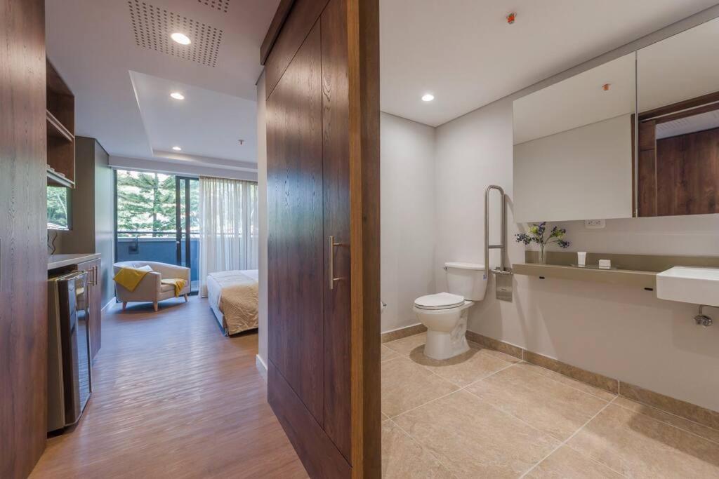 El Tesoro Medellín Hab311 by Letoh