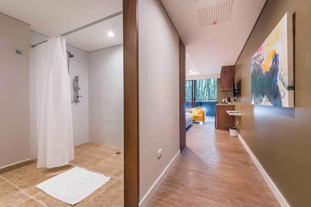 El Tesoro Medellín Hab315 by Letoh