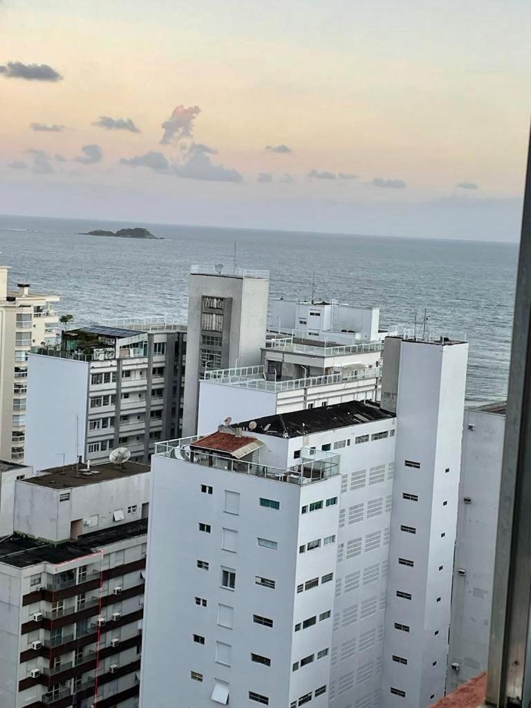 kitnet Guarujá pitangueiras boulevard