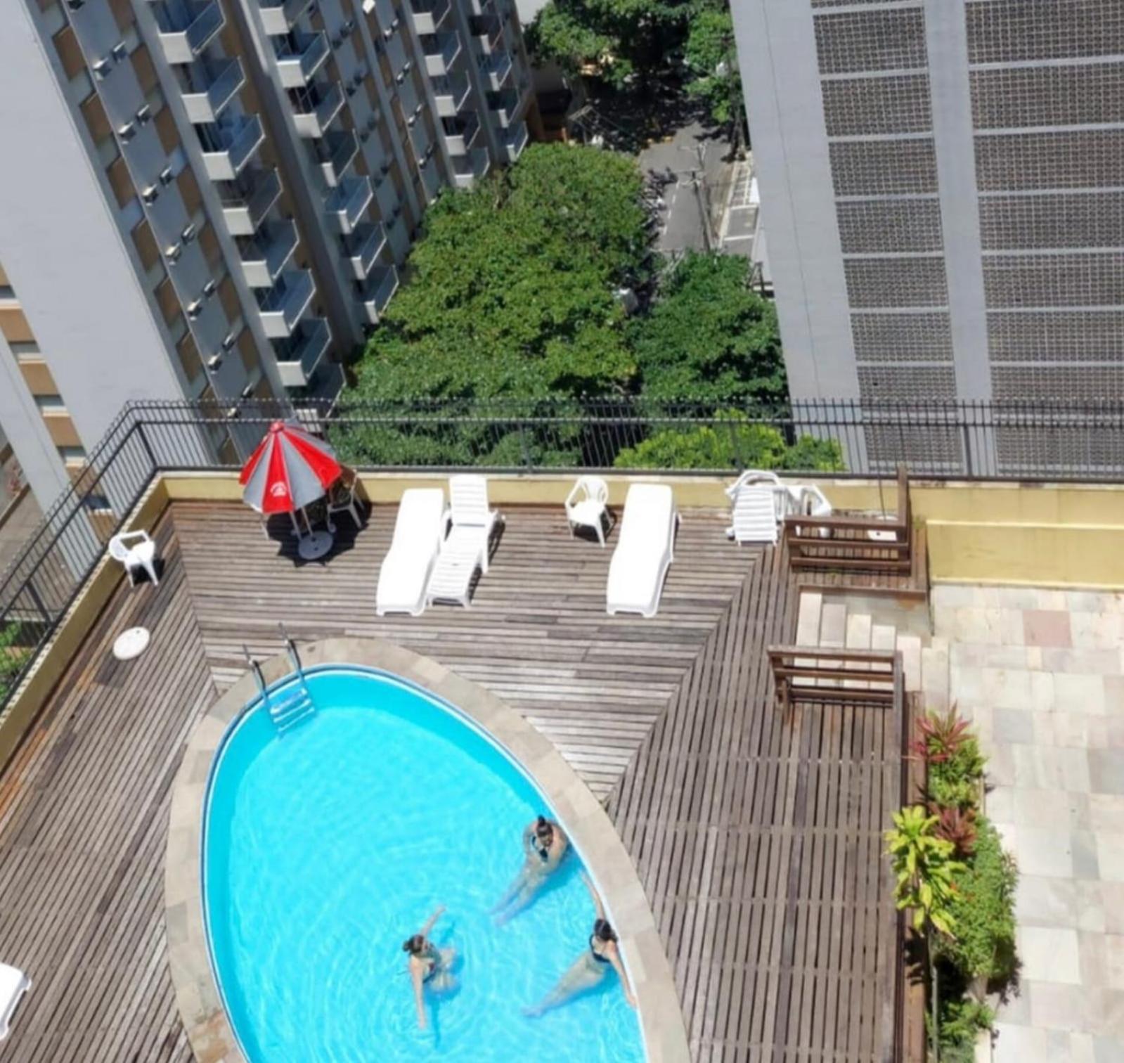kitnet Guarujá pitangueiras boulevard