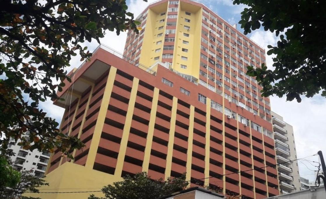 kitnet Guarujá pitangueiras boulevard