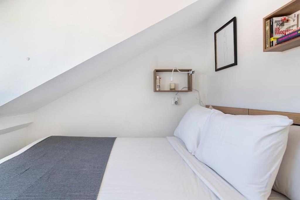16 Top - Lisbon Skyline Terrace view 2